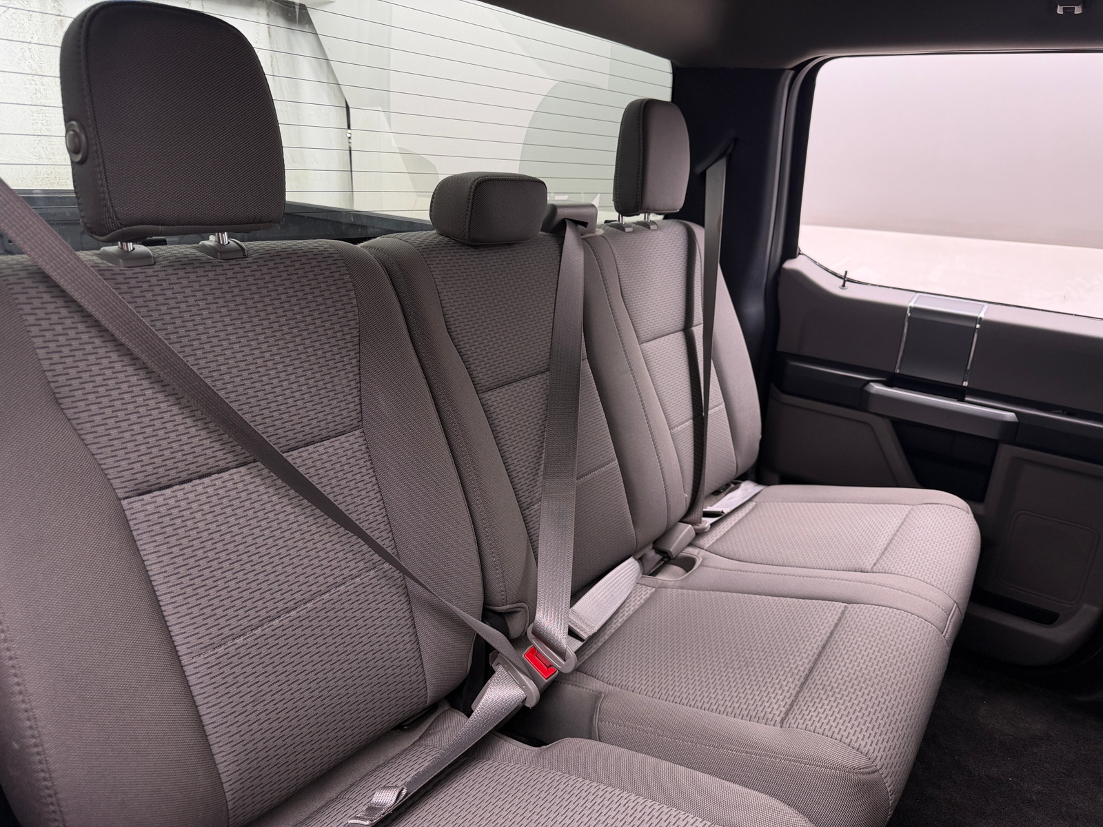 Thumbnail: 2018 Ford Econoline - 6