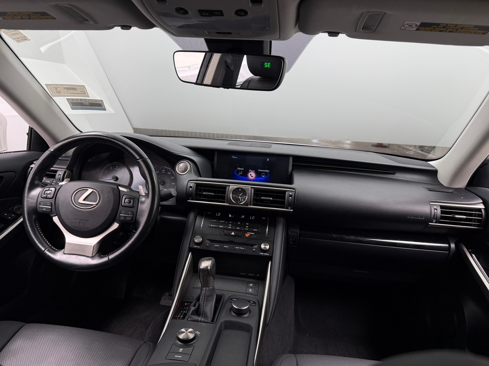 Thumbnail: 2017 Lexus IS - 2