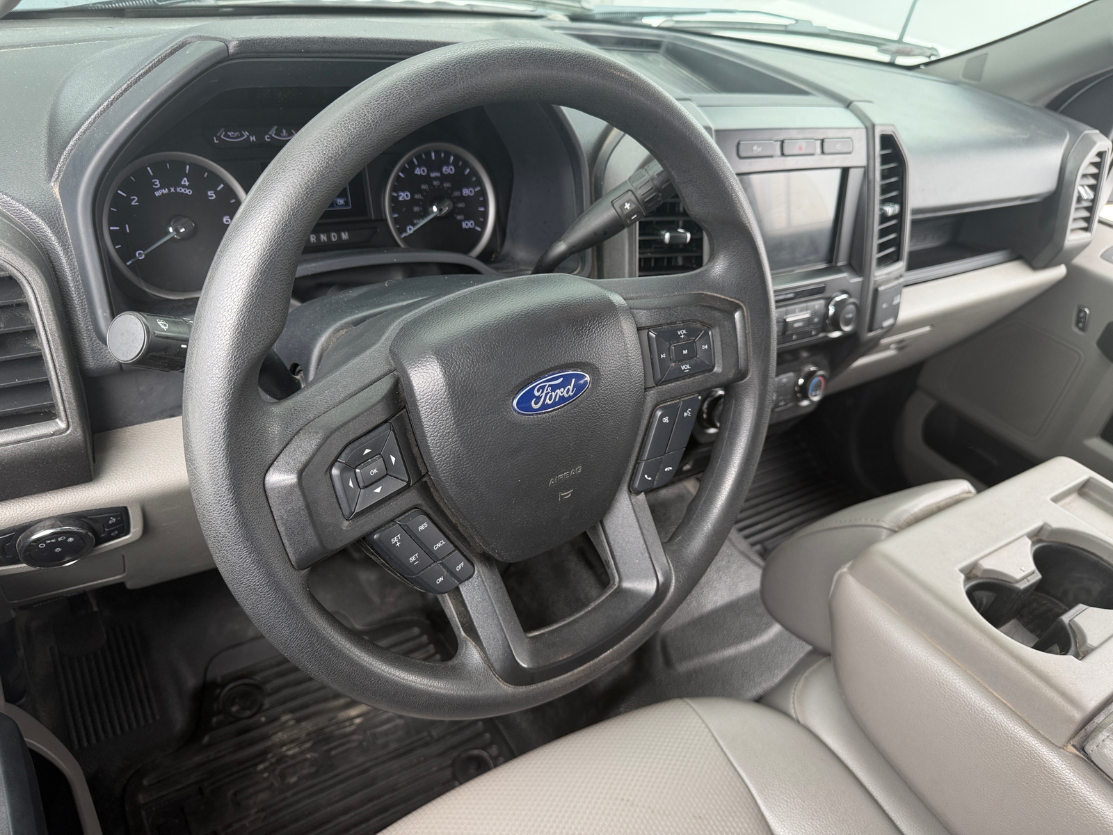 Thumbnail: 2022 Ford Econoline - 4