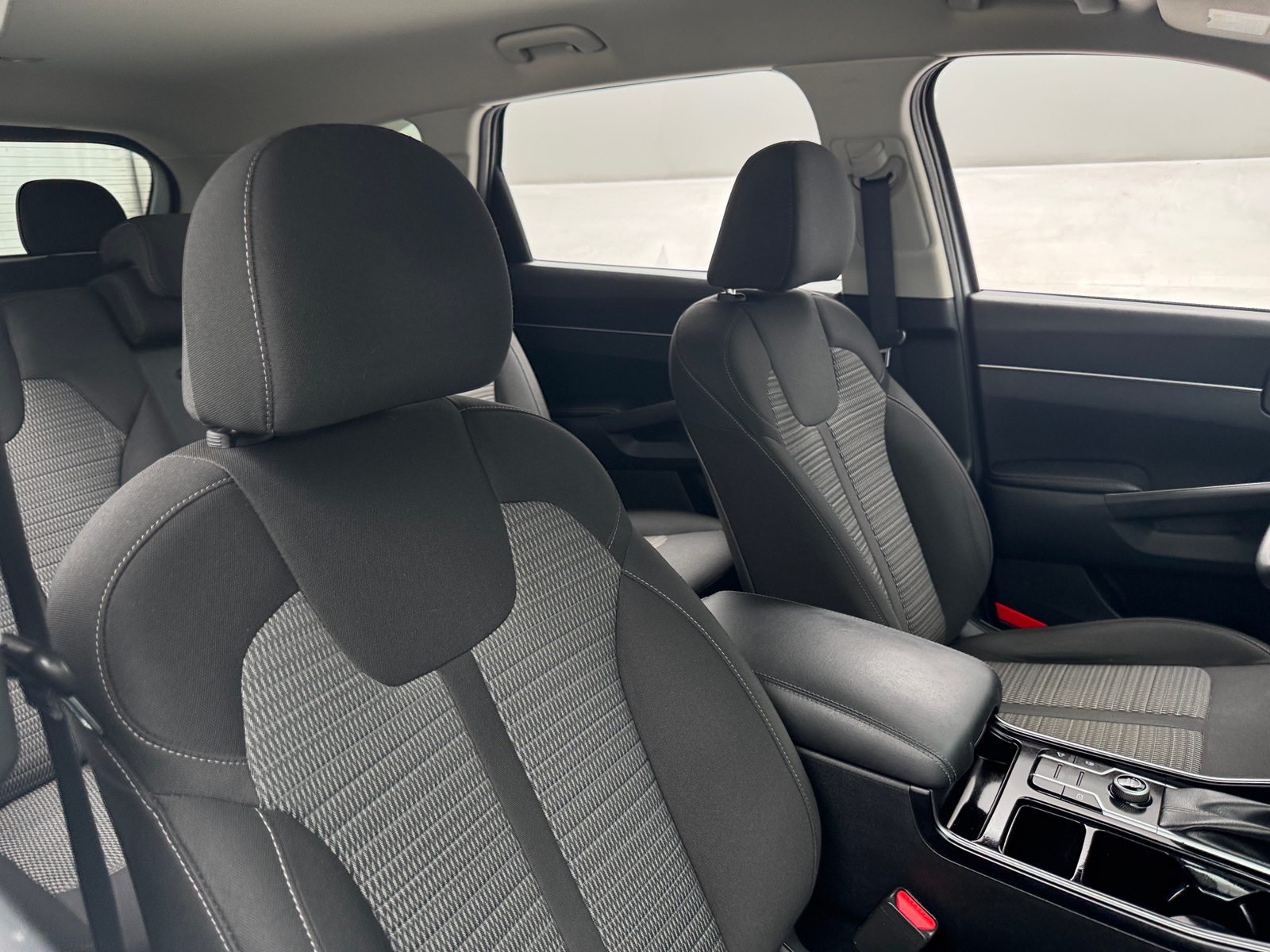 Thumbnail: 2022 Kia Sorento - 2