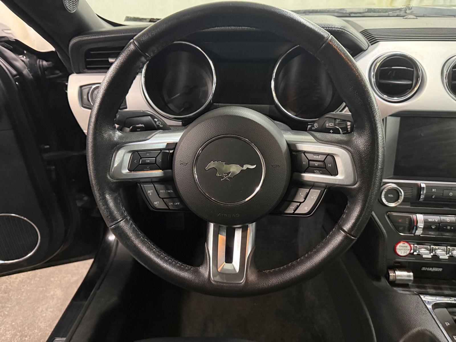 Thumbnail: 2017 Ford Mustang - 3