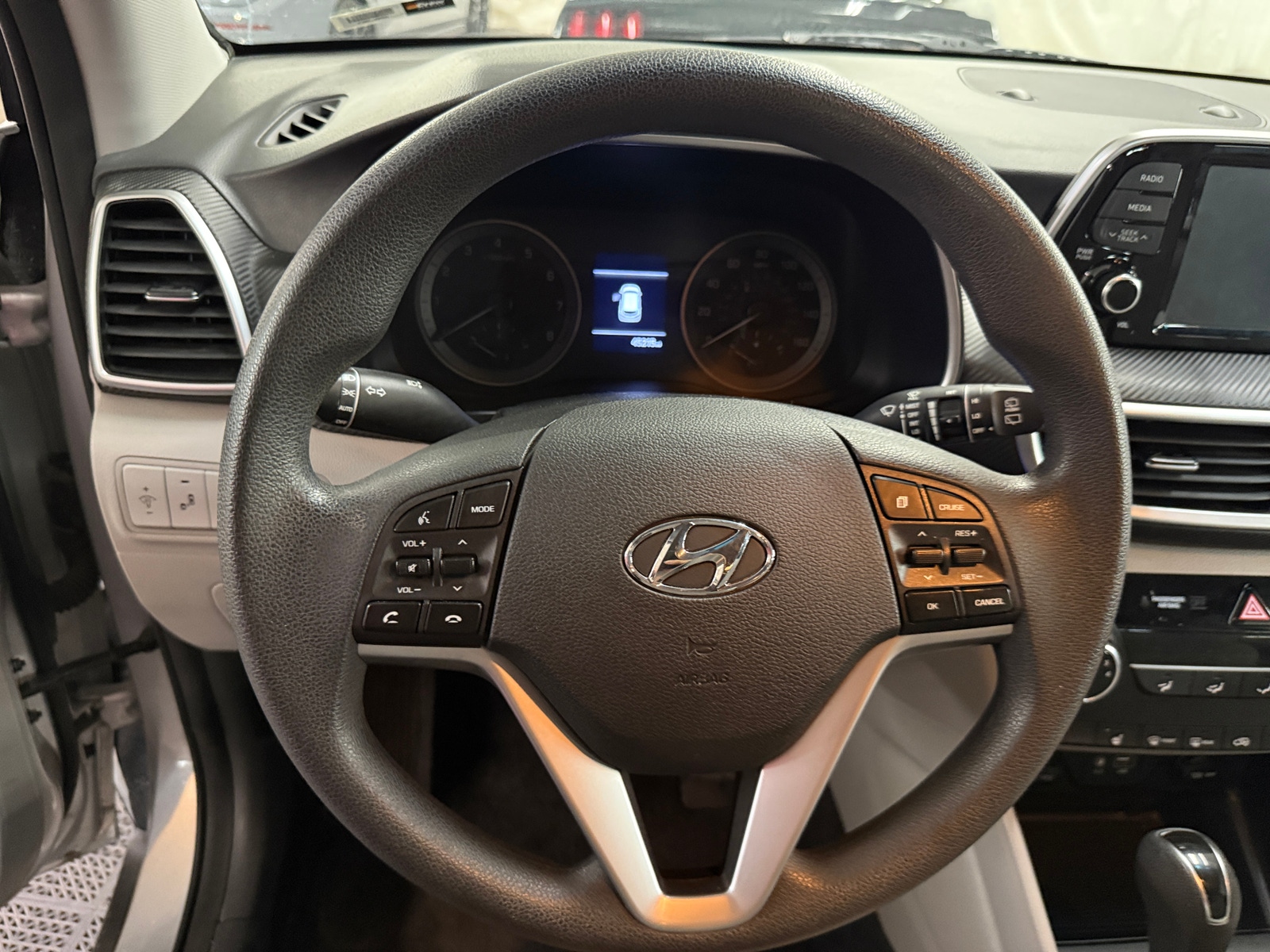 Thumbnail: 2019 Hyundai Tucson - 5