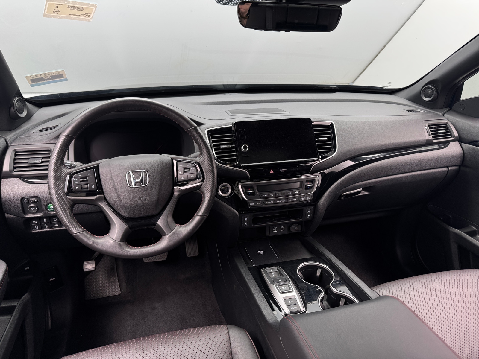Thumbnail: 2025 Honda Ridgeline - 2