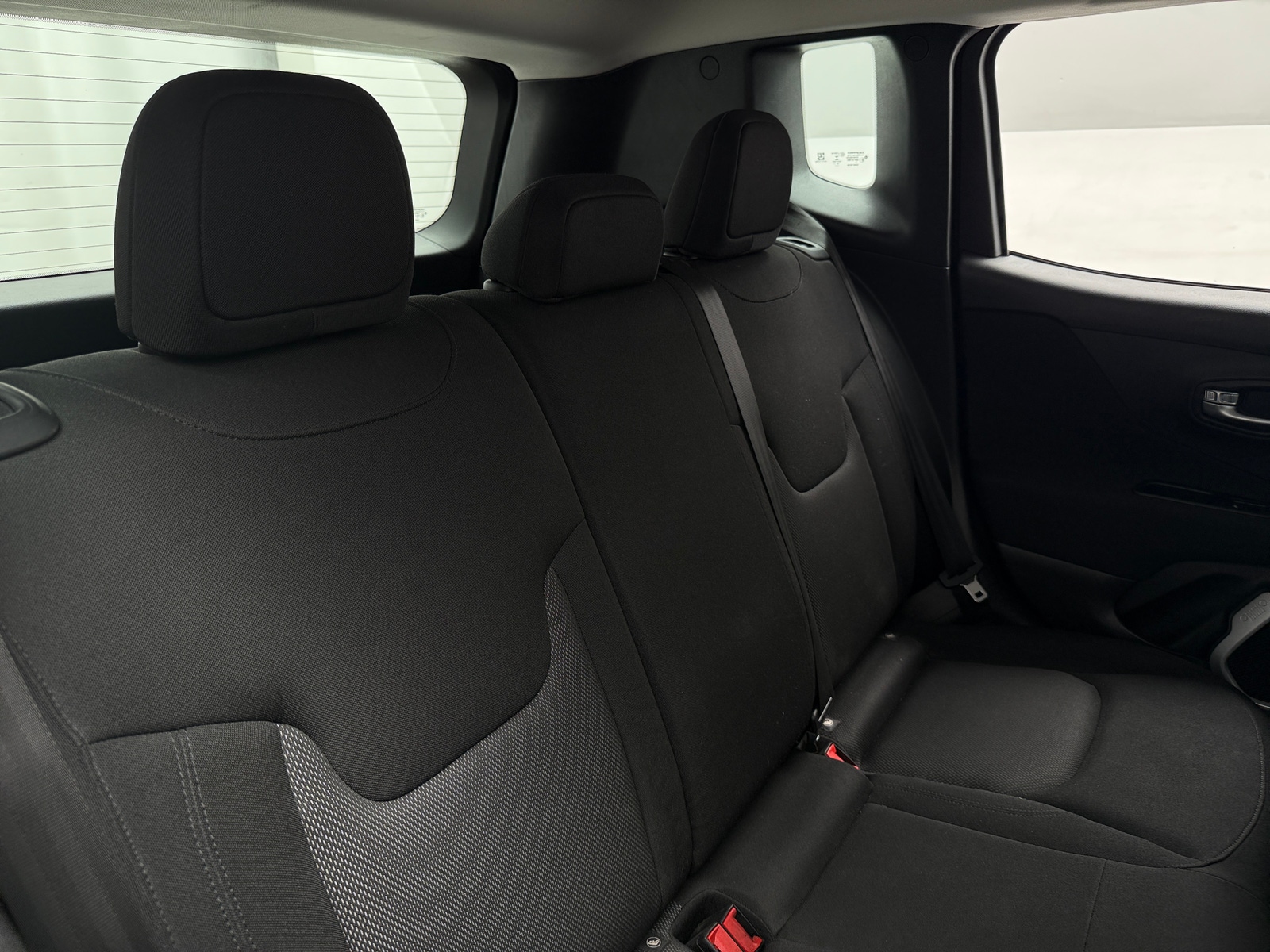 Thumbnail: 2019 Jeep Renegade - 6