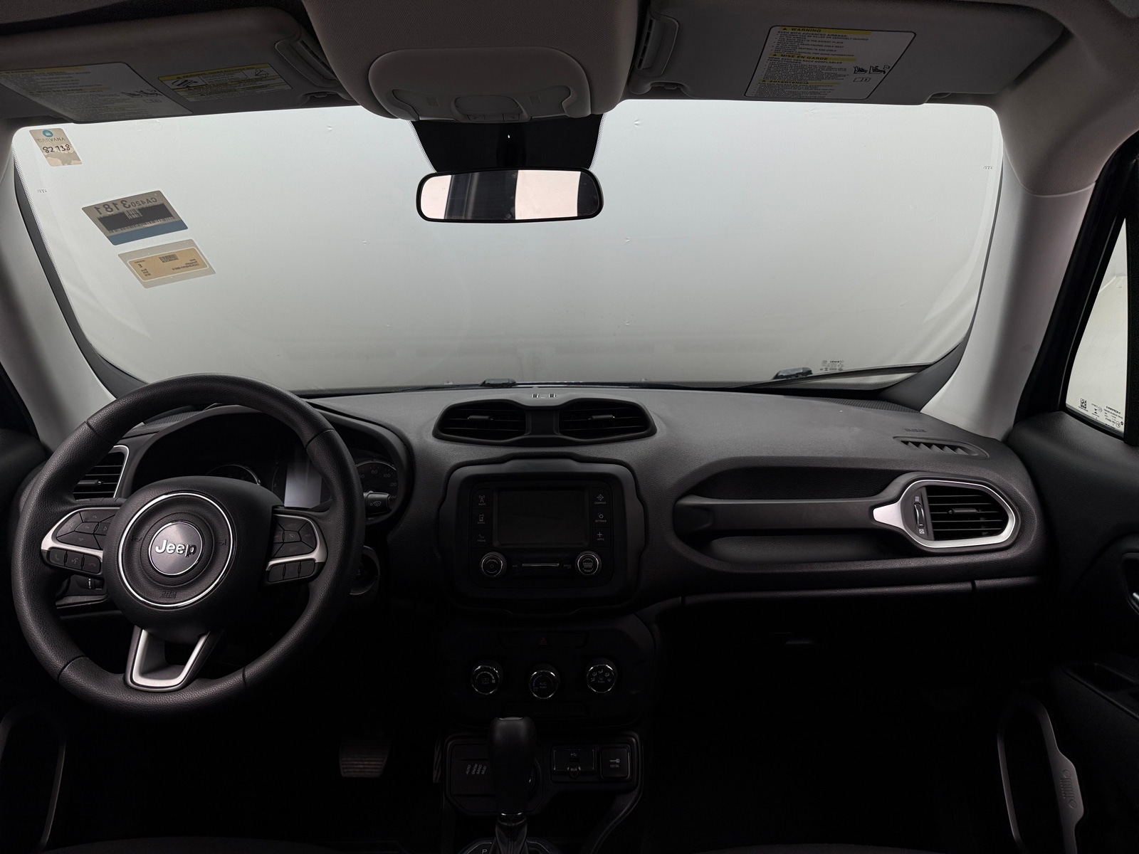 Thumbnail: 2019 Jeep Renegade - 3