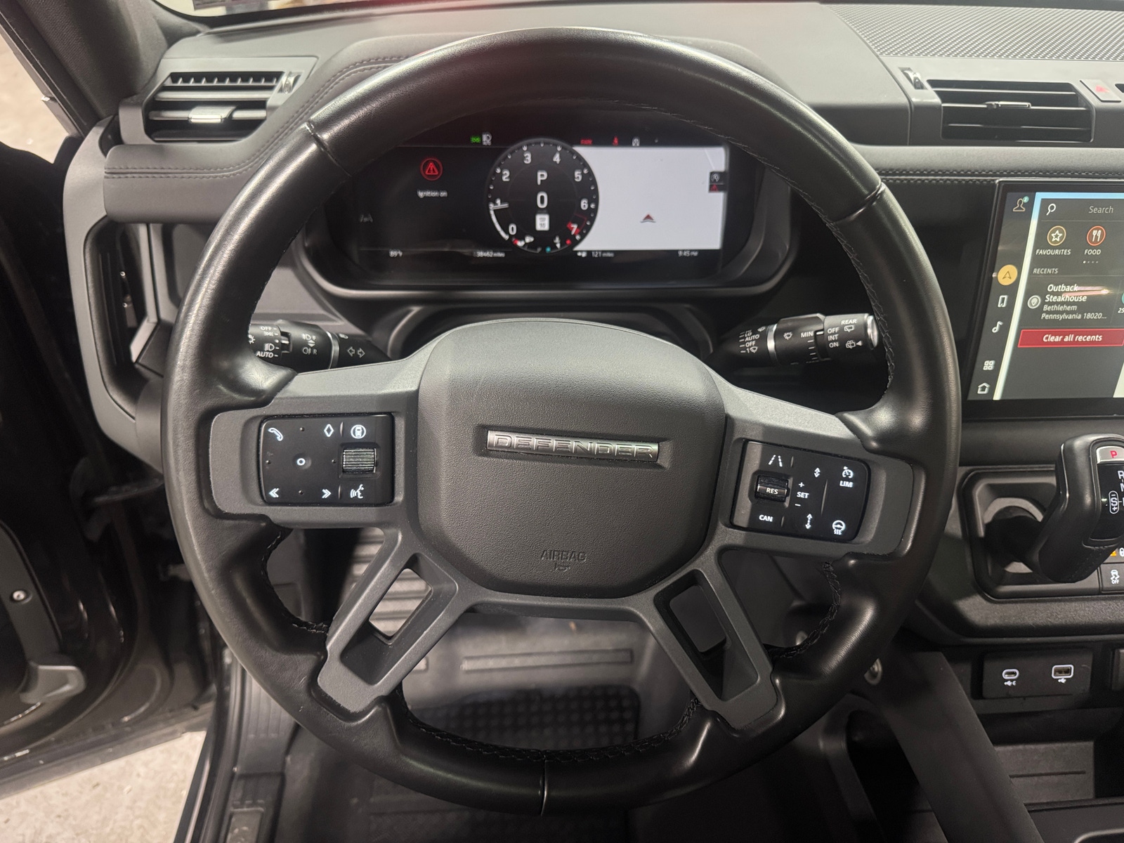 Thumbnail: 2024 Land Rover Defender - 4