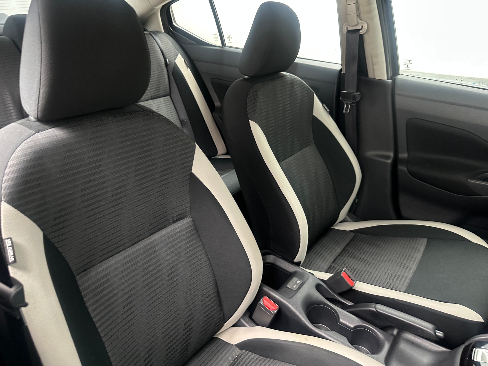 Thumbnail: 2022 Nissan Versa - 2
