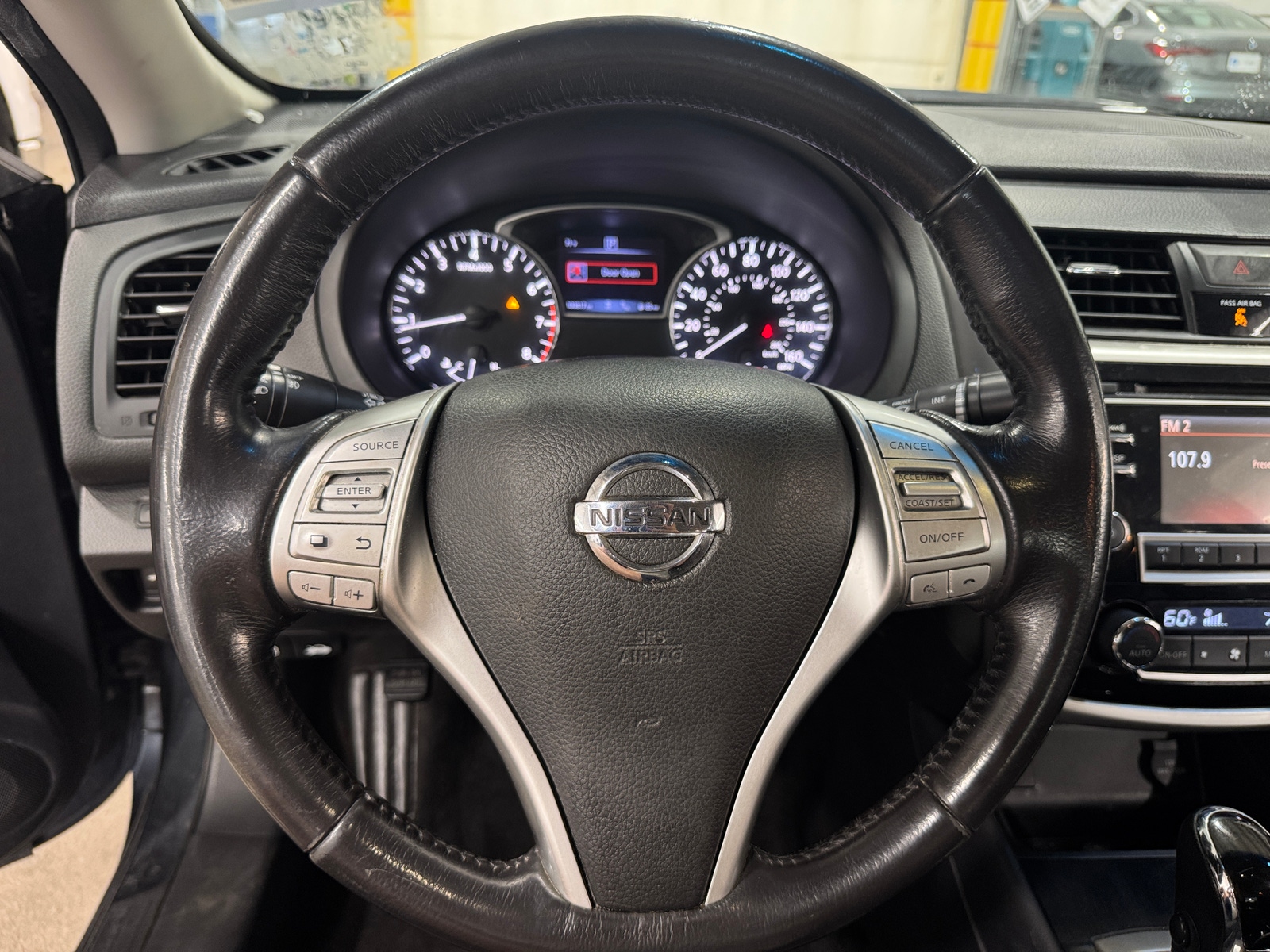Thumbnail: 2018 Nissan Altima - 5