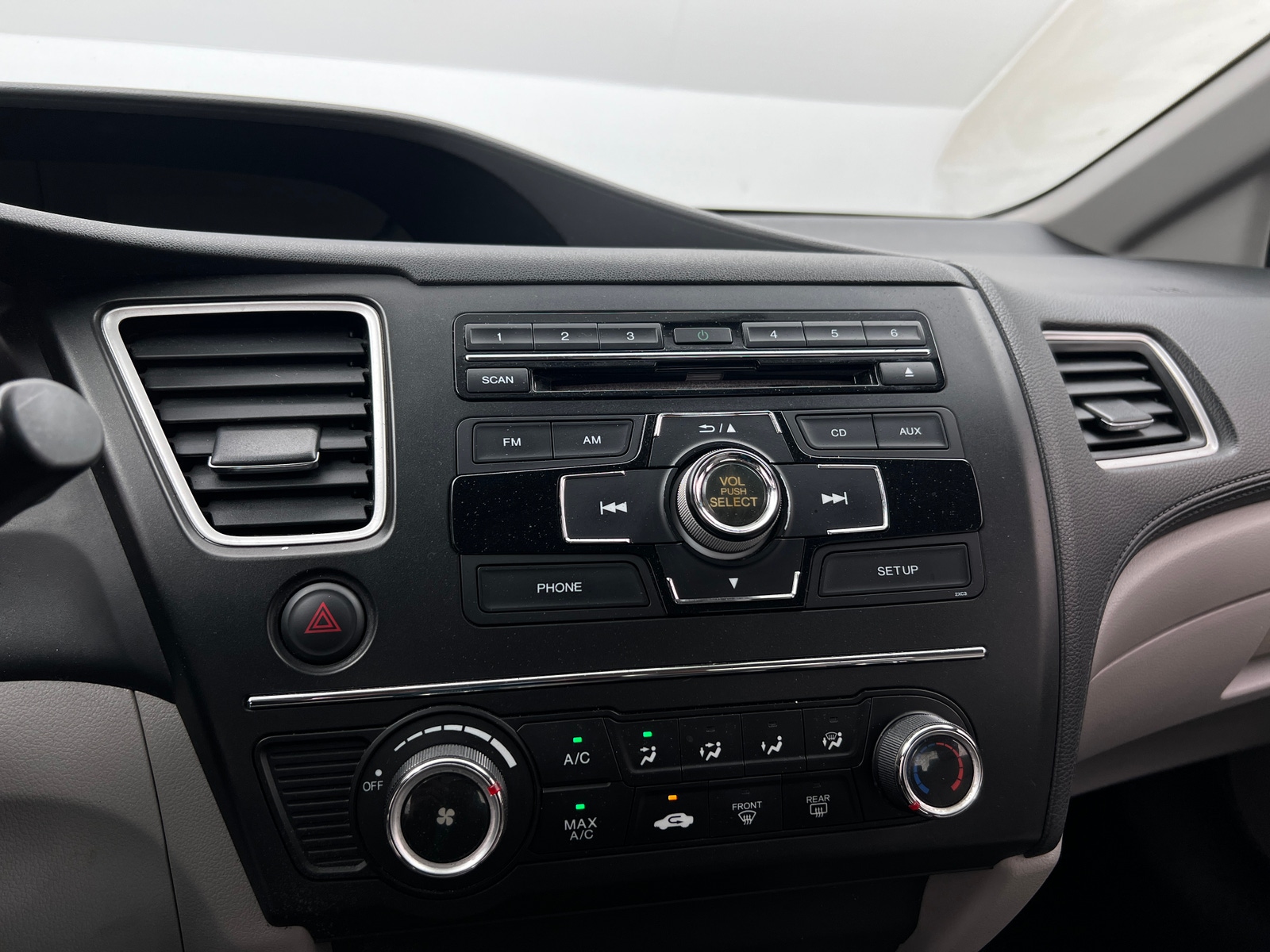 Thumbnail: 2014 Honda Civic - 4