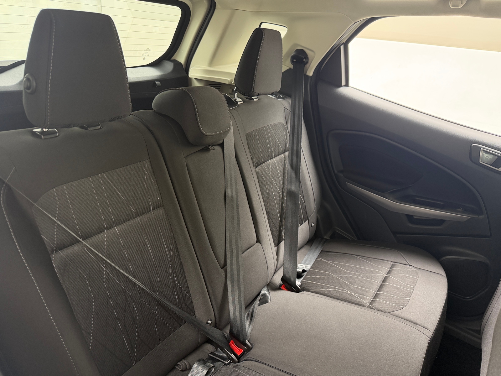 Thumbnail: 2021 Ford EcoSport - 6
