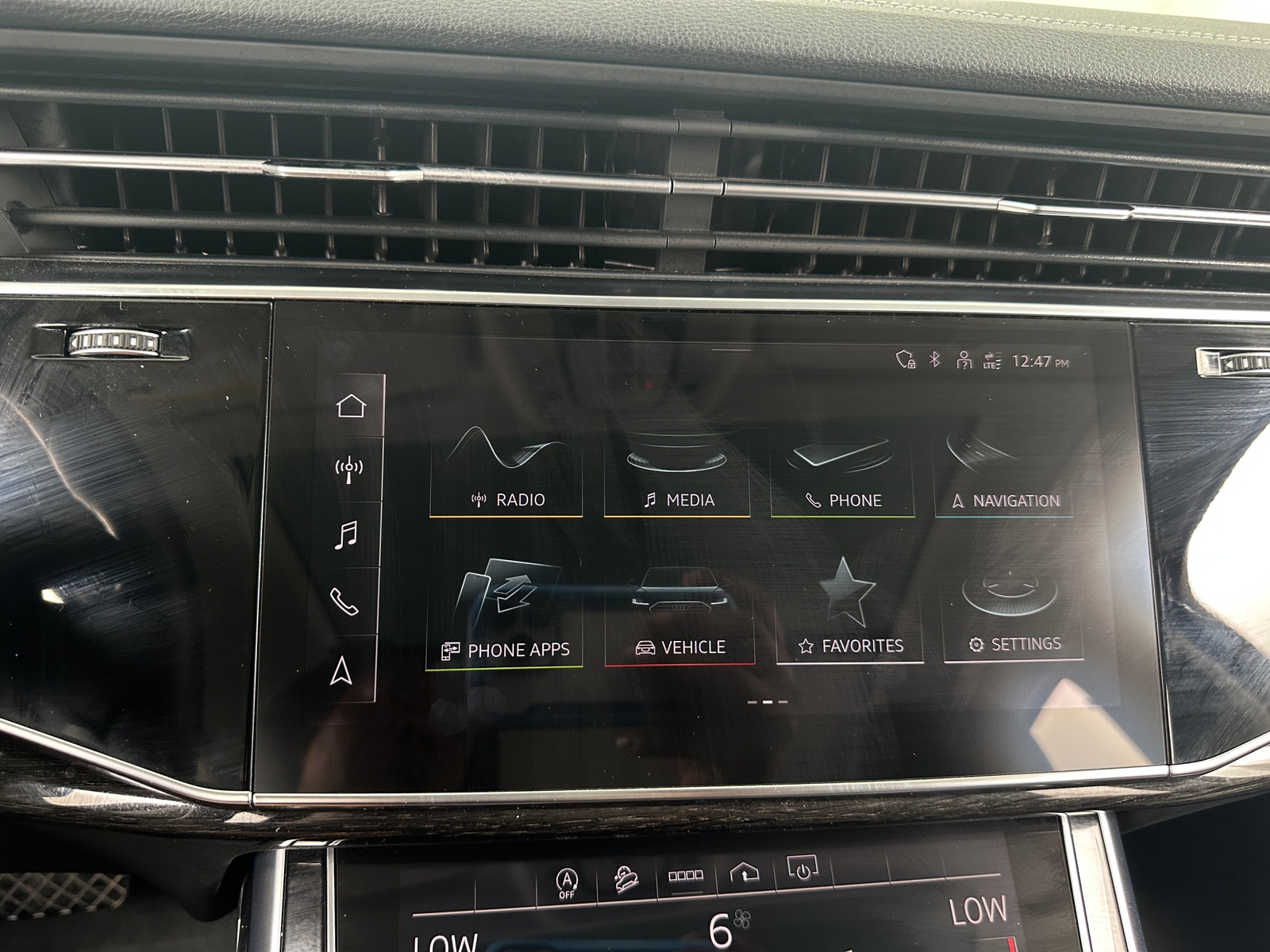 Thumbnail: 2024 Audi Q7 - 3