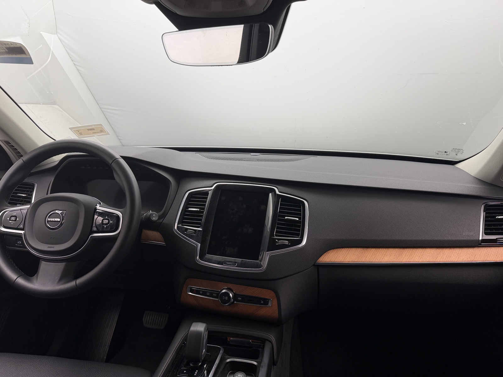 Thumbnail: 2023 Volvo XC90 - 2