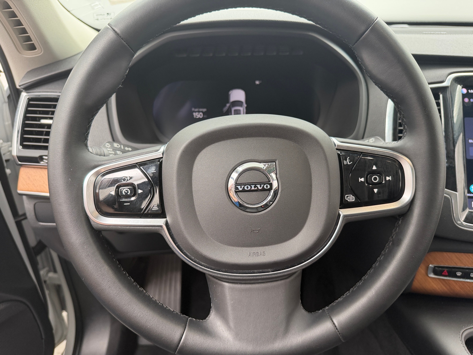 Thumbnail: 2023 Volvo XC90 - 4