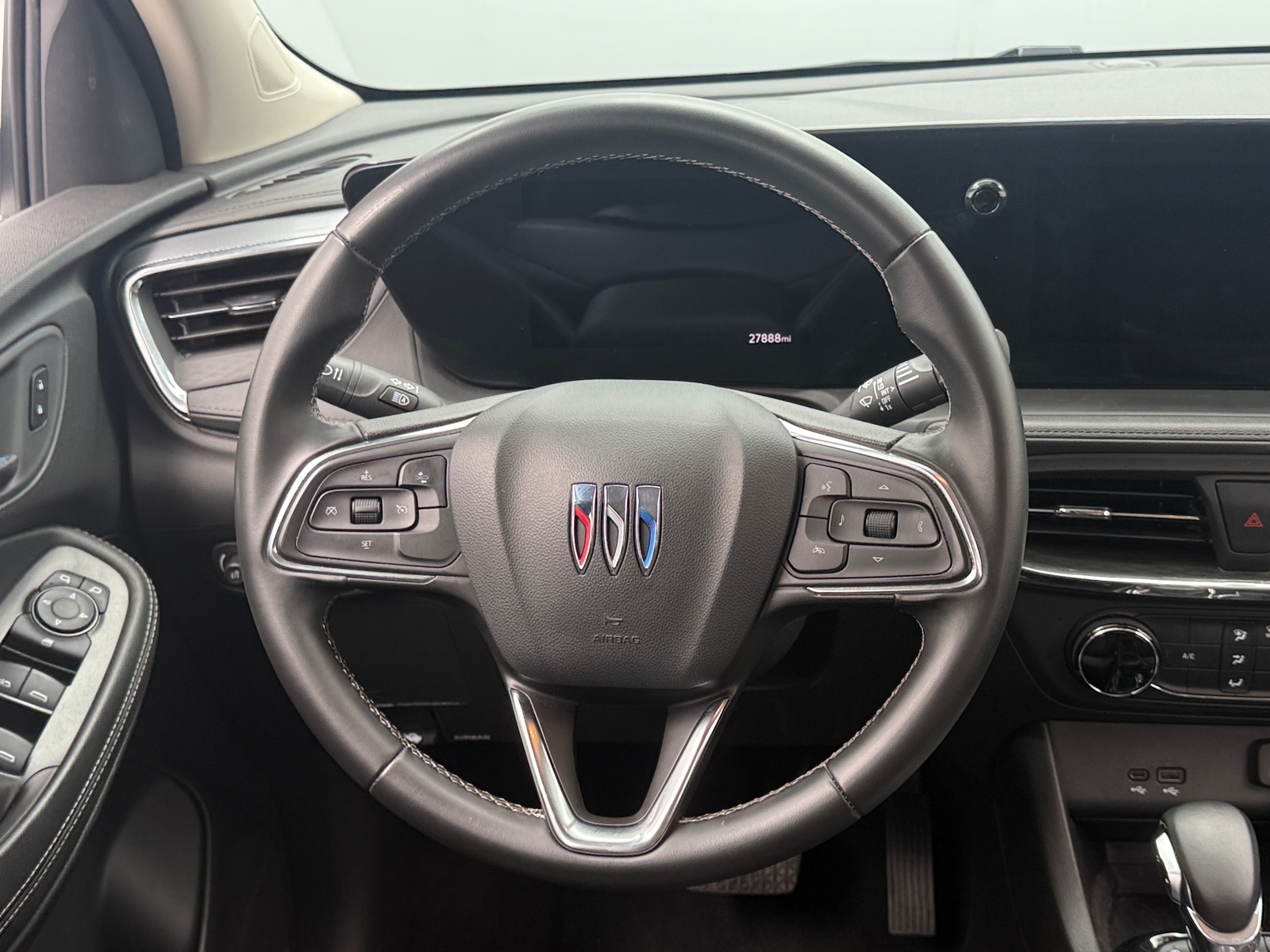 Thumbnail: 2025 Buick Encore GX - 4