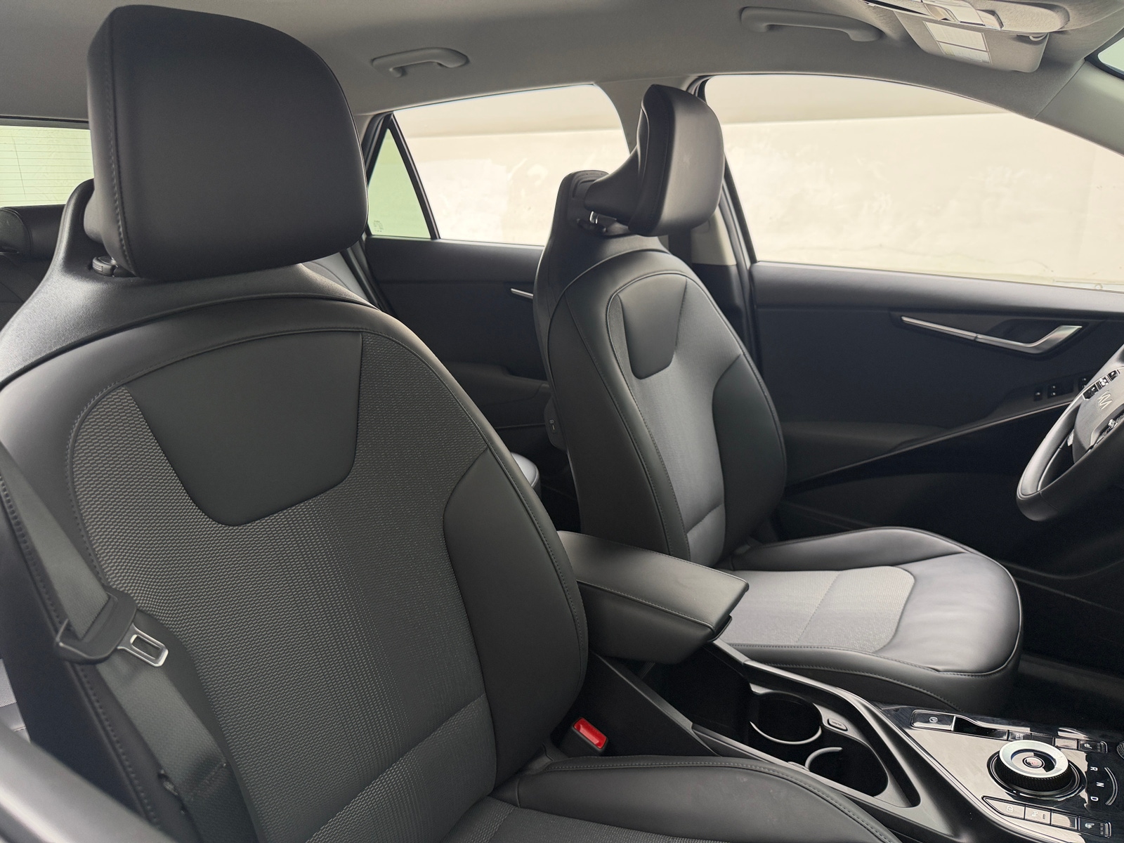 Thumbnail: 2024 Kia Niro - 2