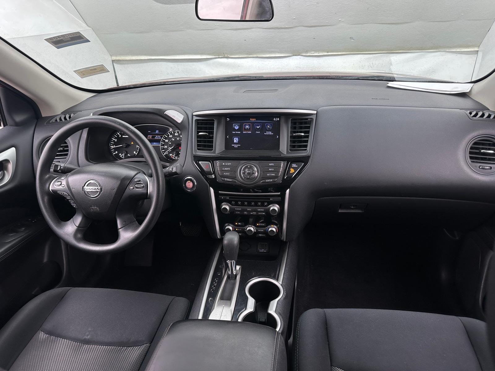 Thumbnail: 2018 Nissan Pathfinder - 3