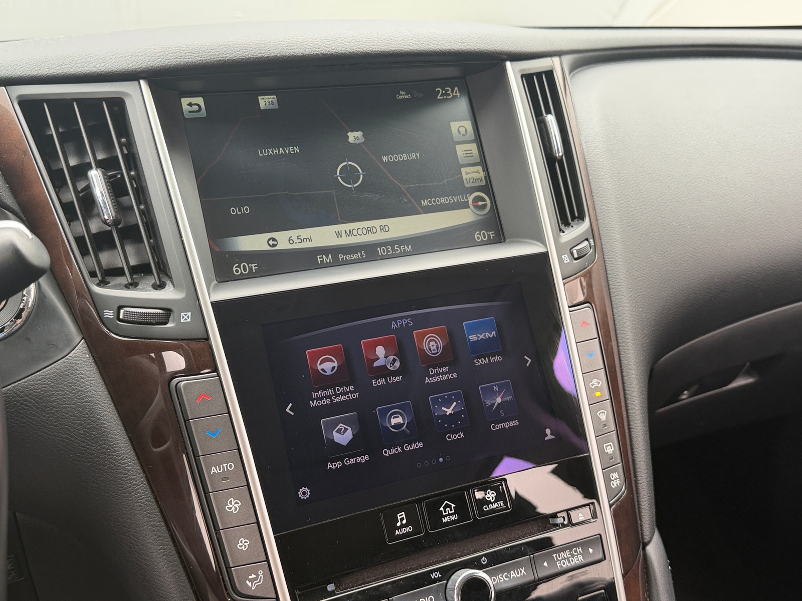 Thumbnail: 2014 INFINITI Q50 - 3