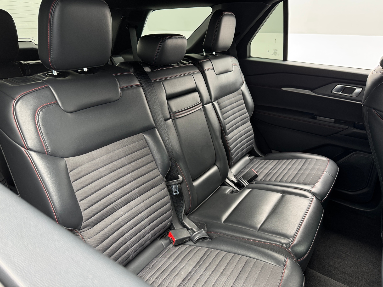 Thumbnail: 2025 Ford Explorer - 6