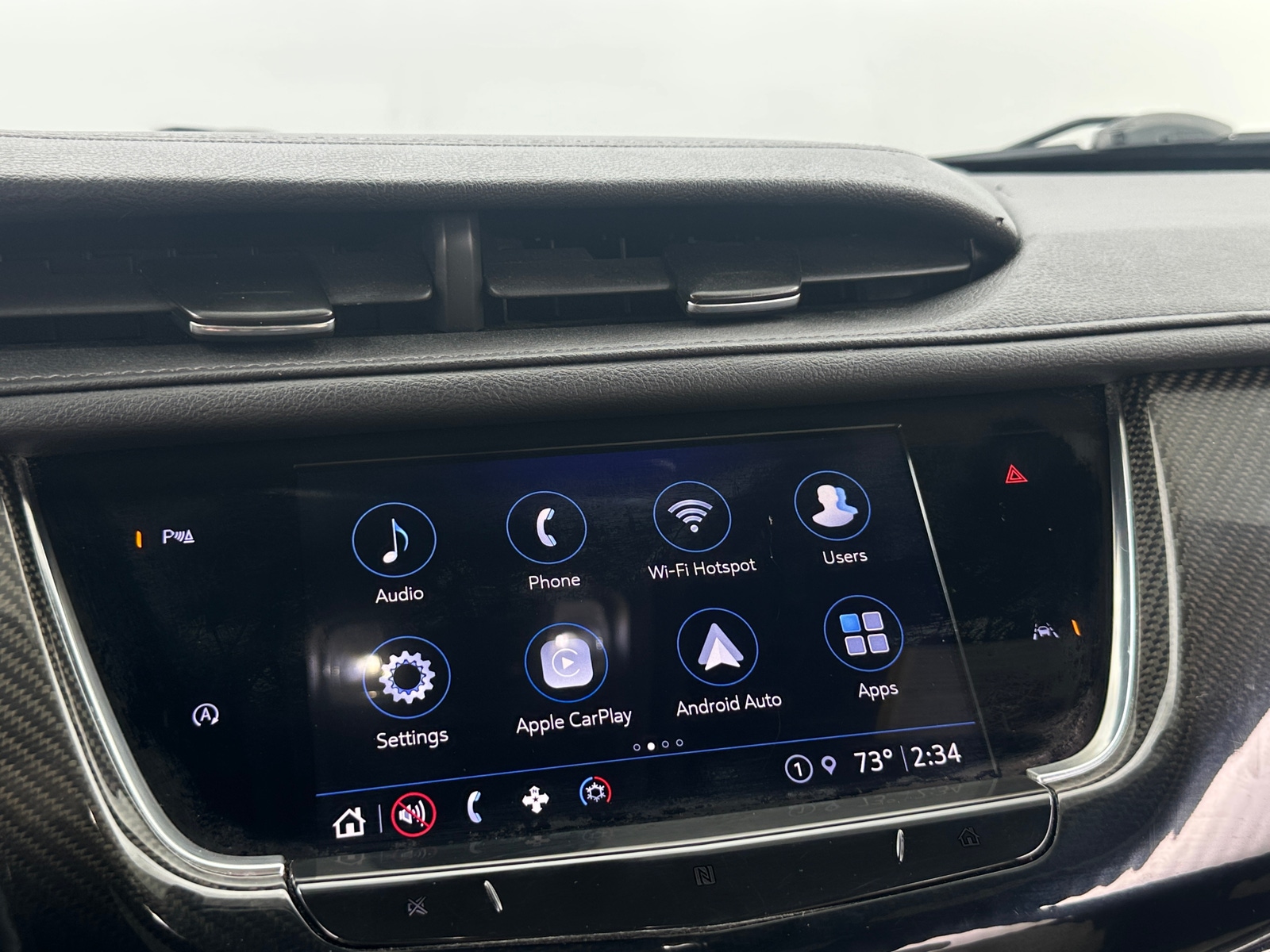 Thumbnail: 2021 Cadillac XT6 - 3