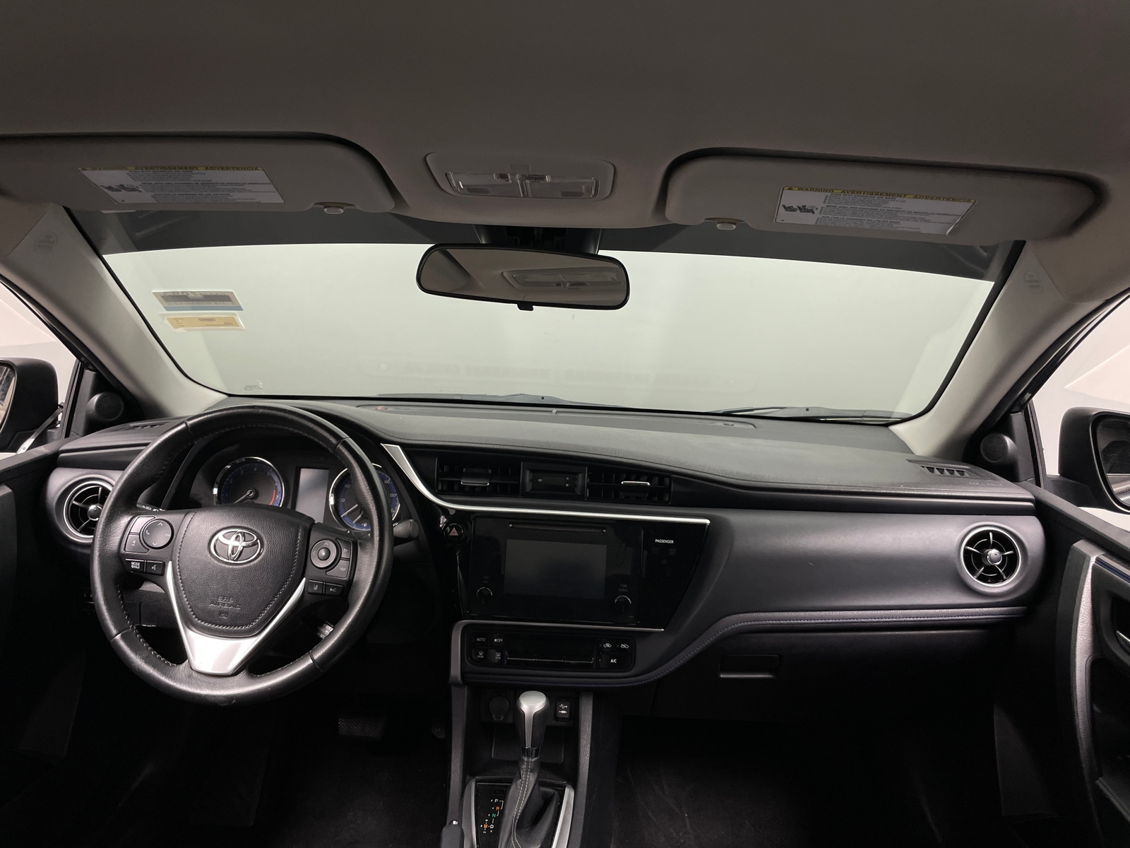 Thumbnail: 2017 Toyota Corolla - 3
