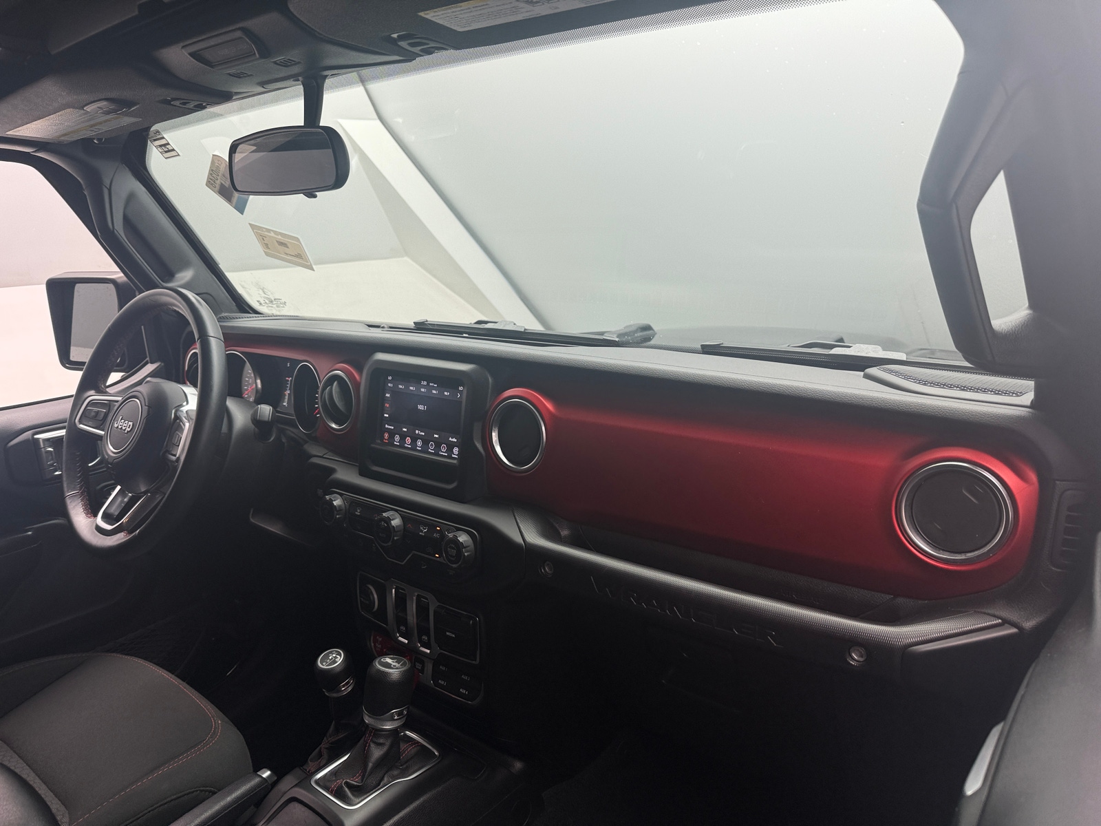 Thumbnail: 2019 Jeep Wrangler - 3