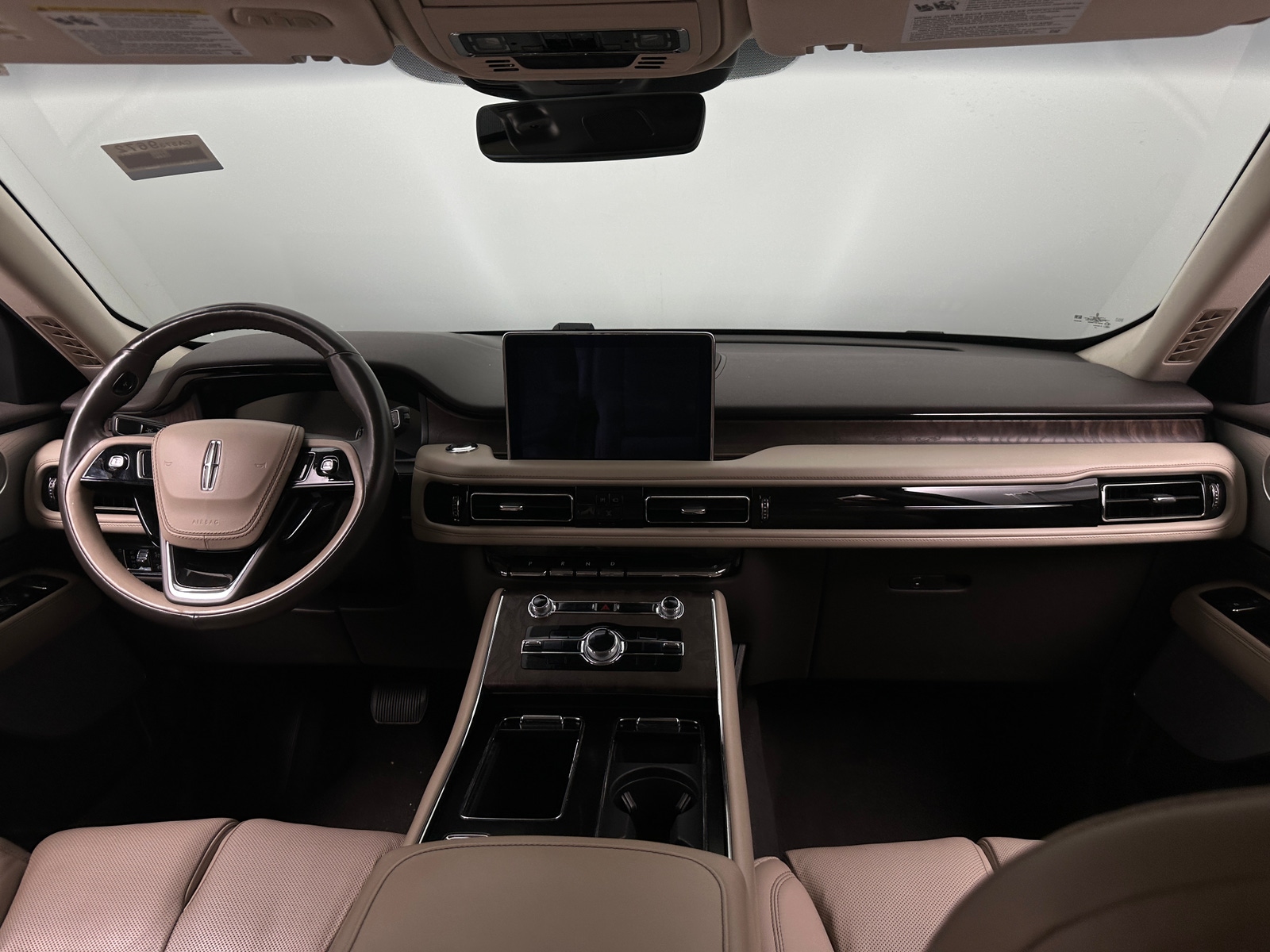 Thumbnail: 2020 Lincoln Aviator - 2