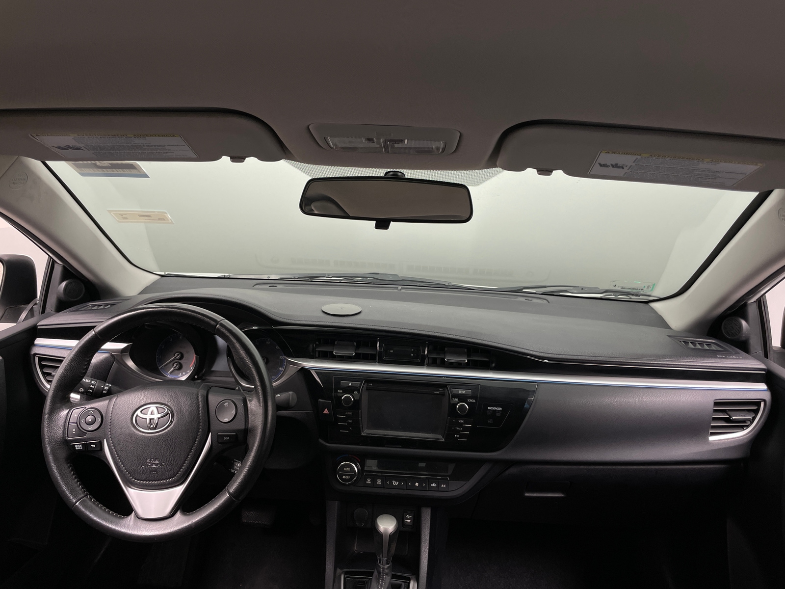 Thumbnail: 2014 Toyota Corolla - 3