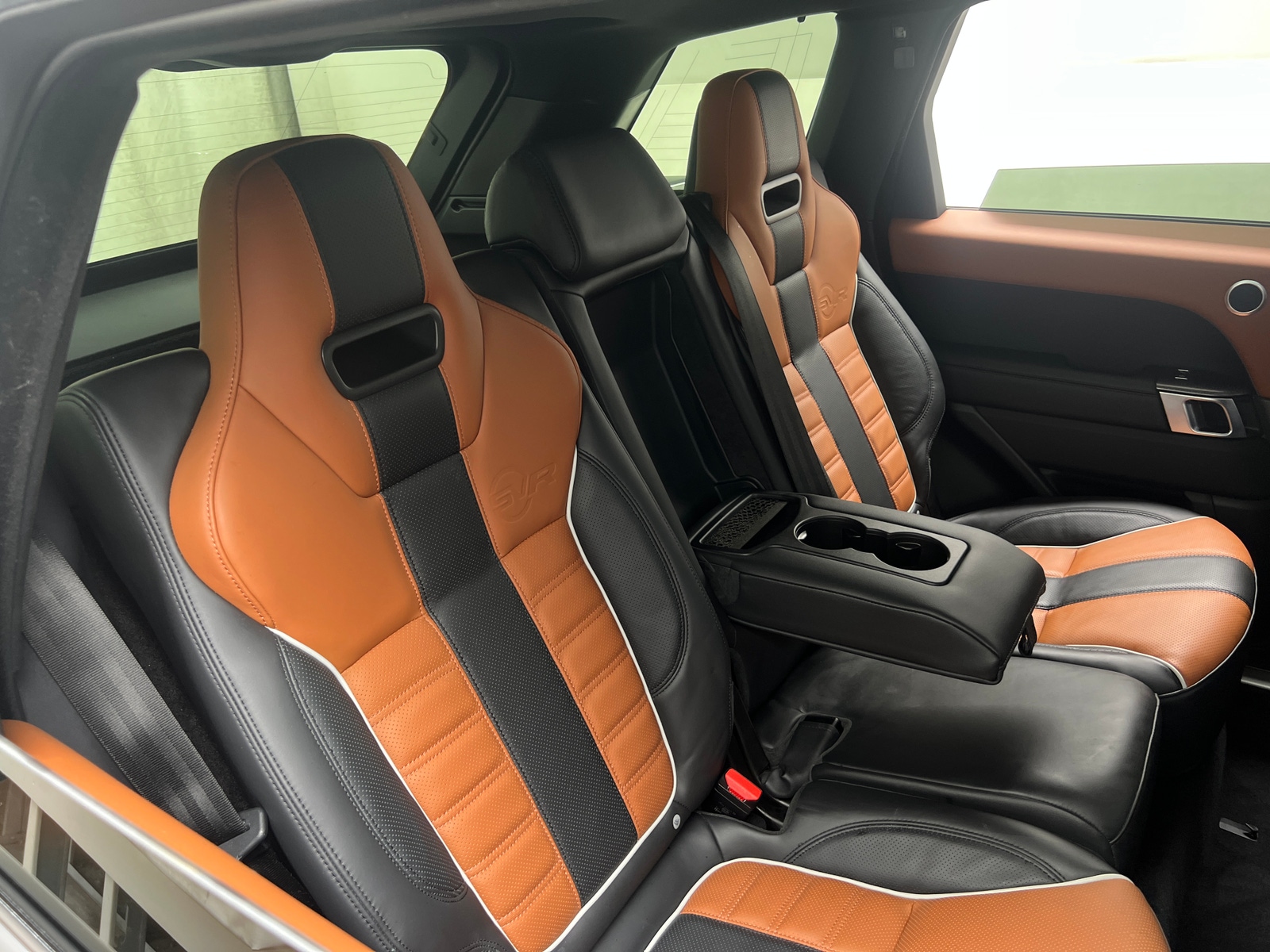 Thumbnail: 2016 Land Rover Range Rover Sport - 5