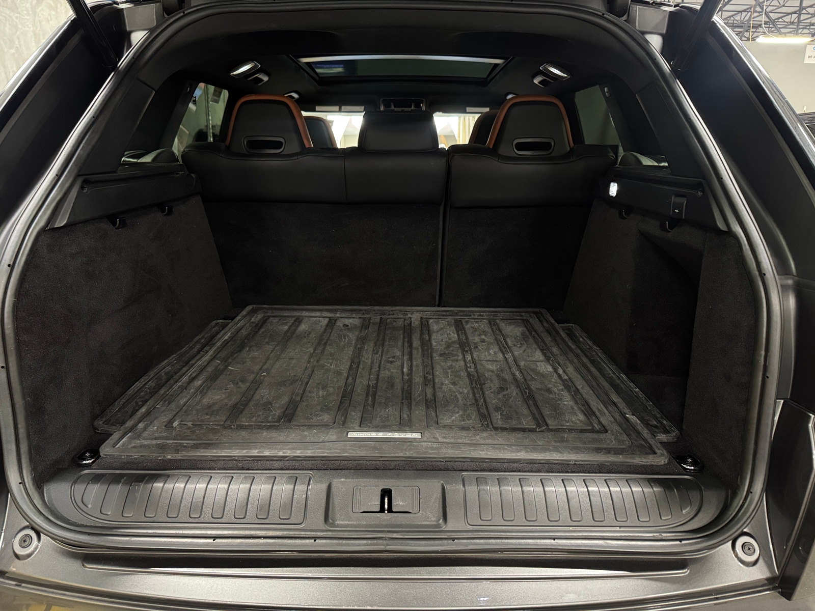 Thumbnail: 2016 Land Rover Range Rover Sport - 6