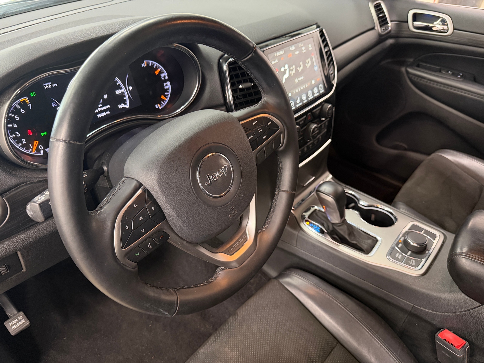 Thumbnail: 2020 Jeep Grand Cherokee - 4