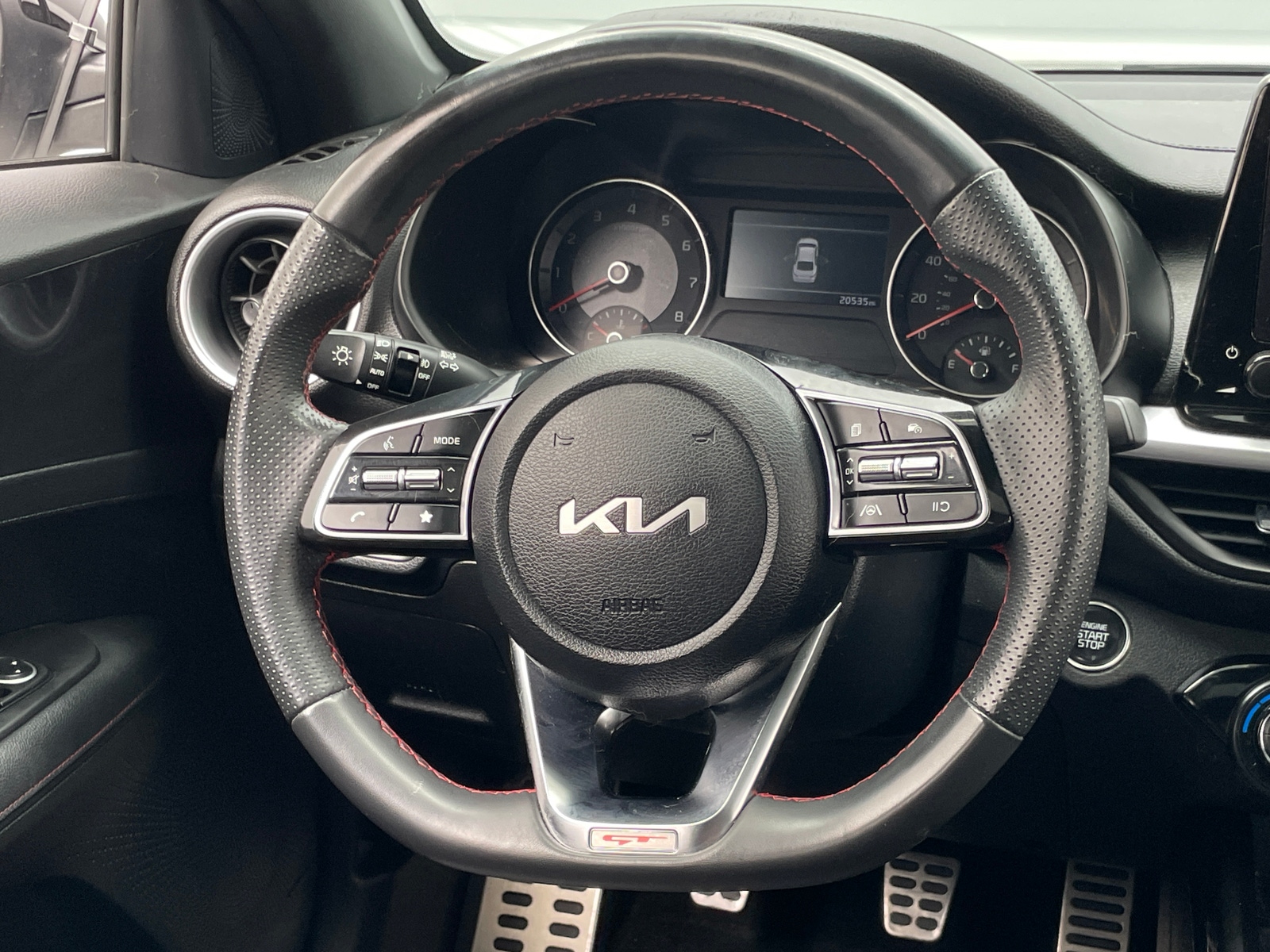 Thumbnail: 2024 Kia Forte - 4