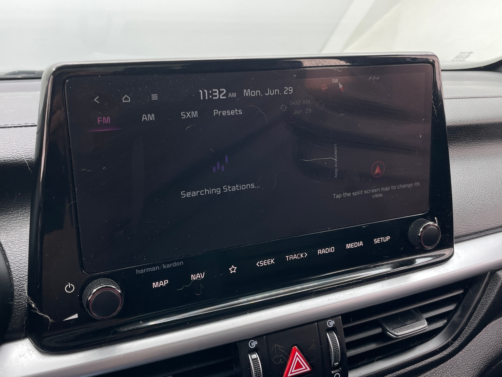 Thumbnail: 2024 Kia Forte - 3