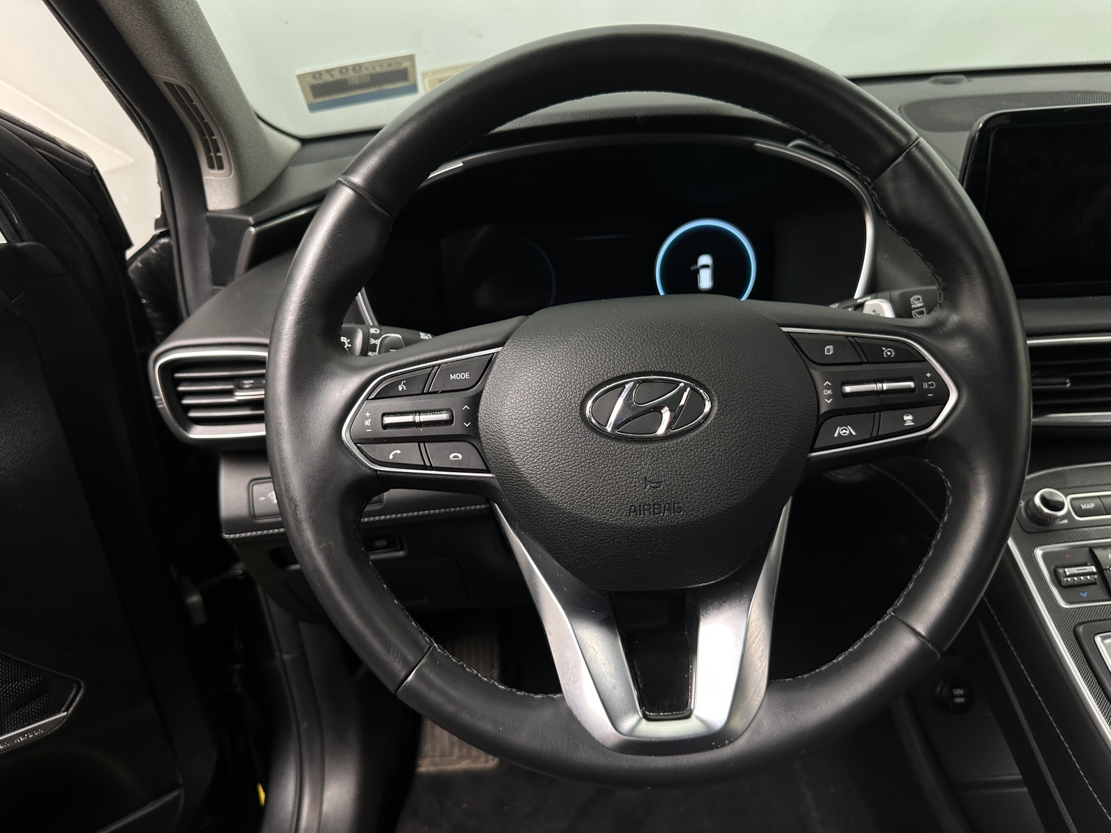 Thumbnail: 2022 Hyundai Santa Fe - 4