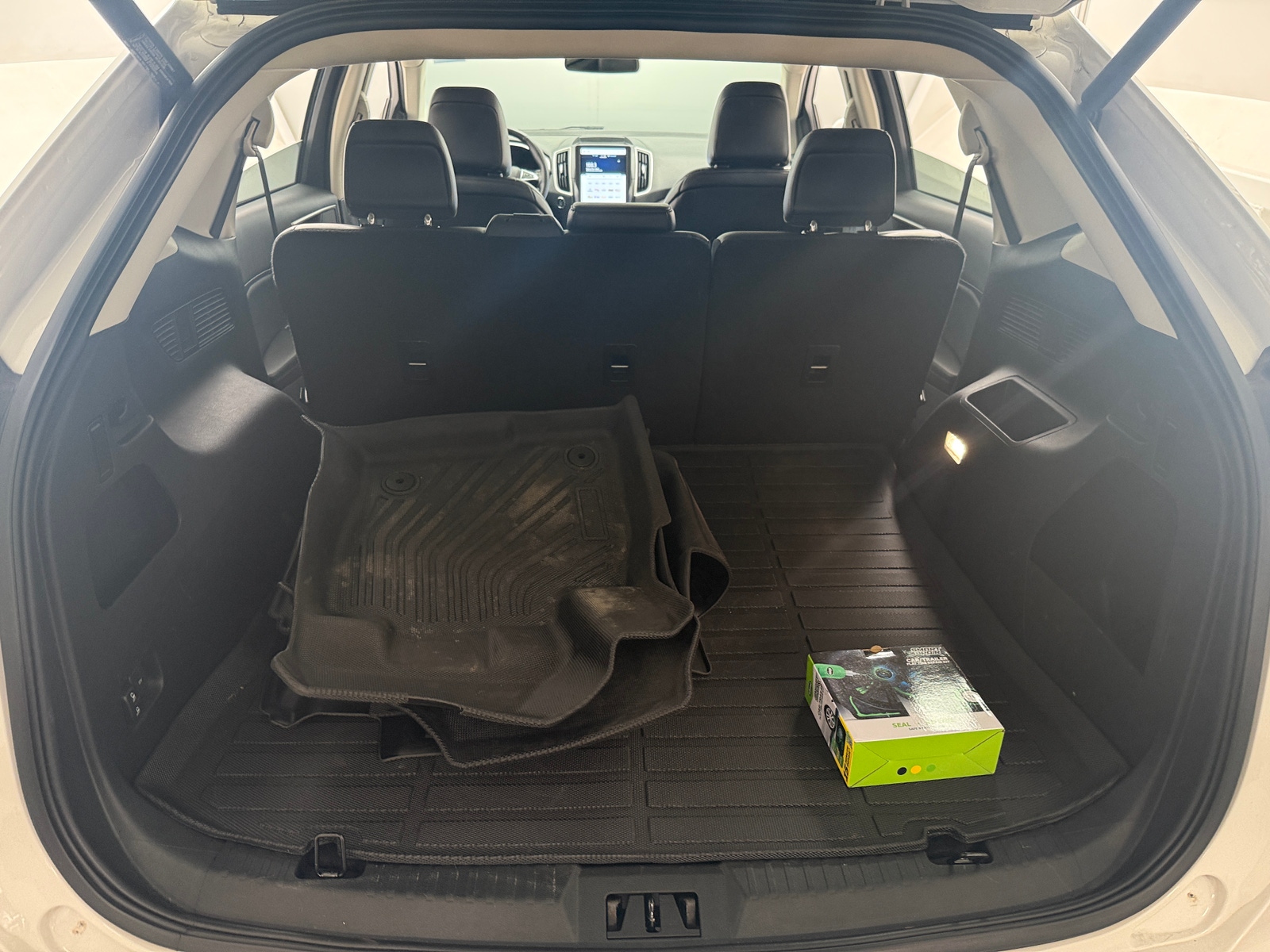 Thumbnail: 2021 Ford Edge - 6
