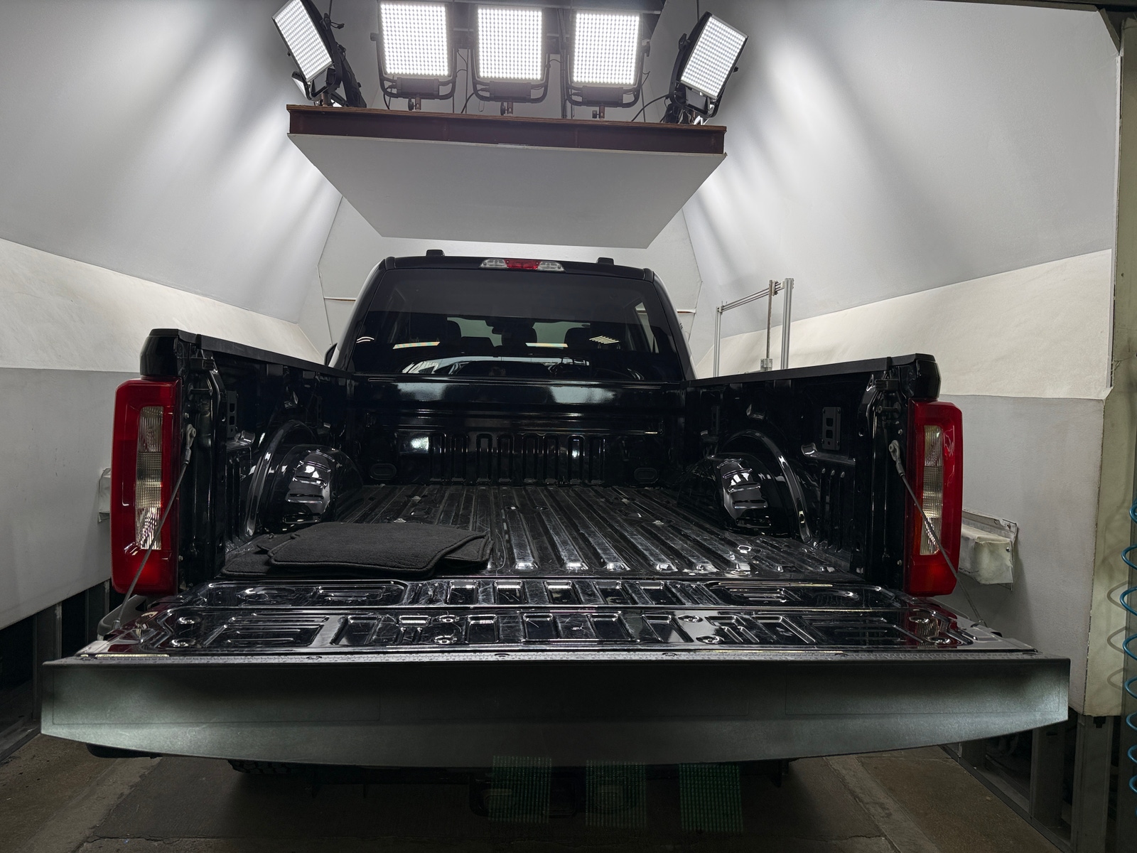 Thumbnail: 2026 Ford Econoline - 7
