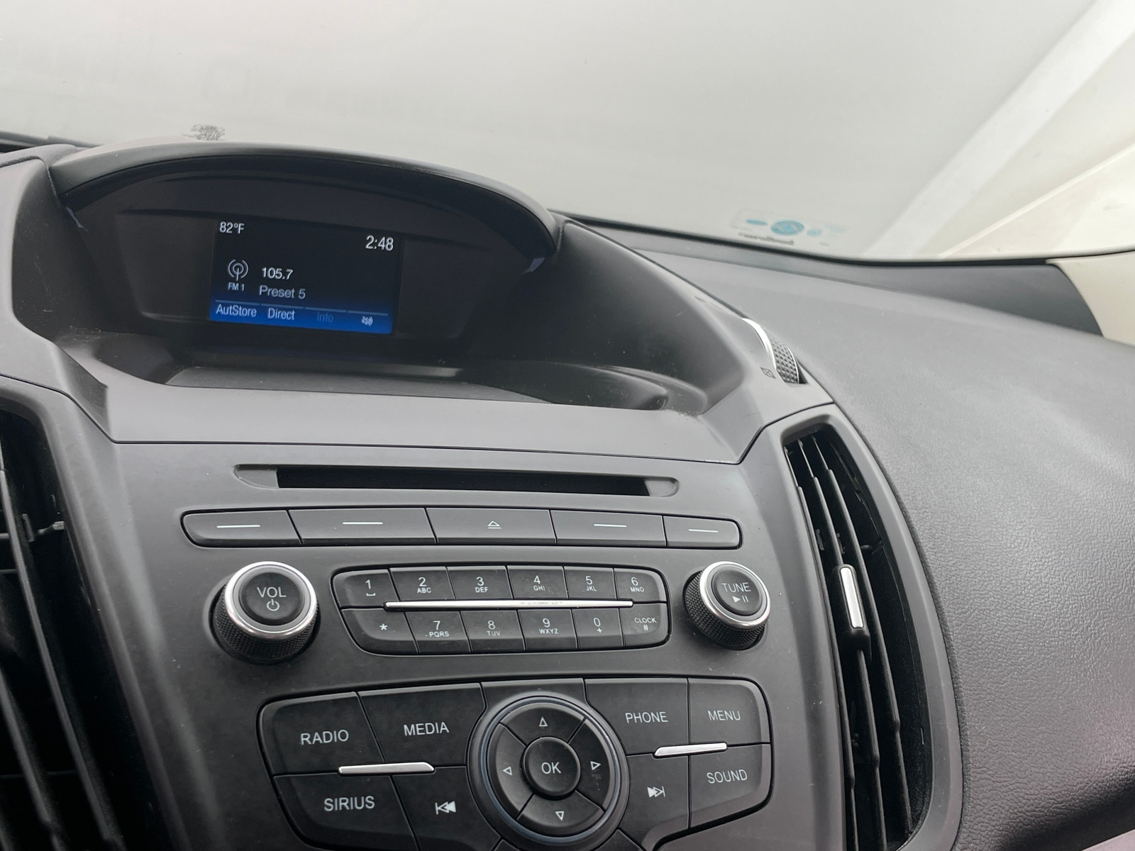 Thumbnail: 2018 Ford Escape - 4