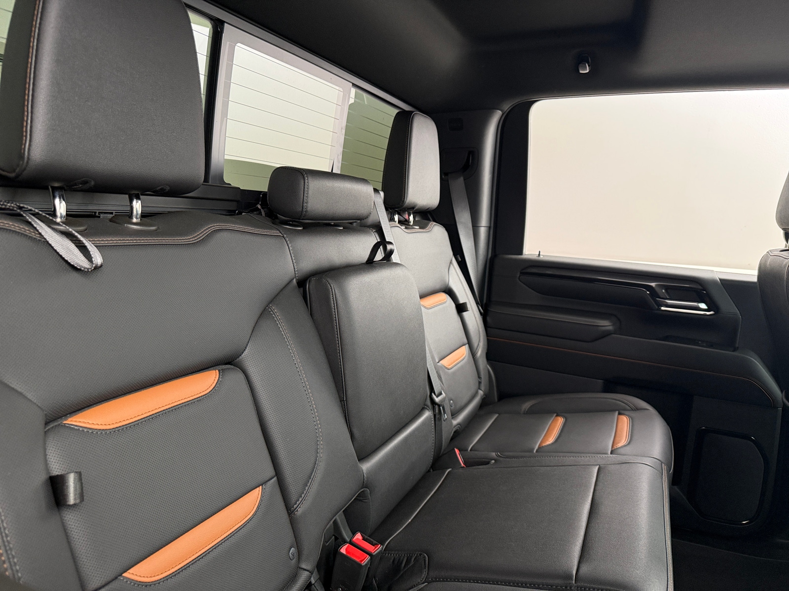 Thumbnail: 2024 GMC Sierra 2500 - 5
