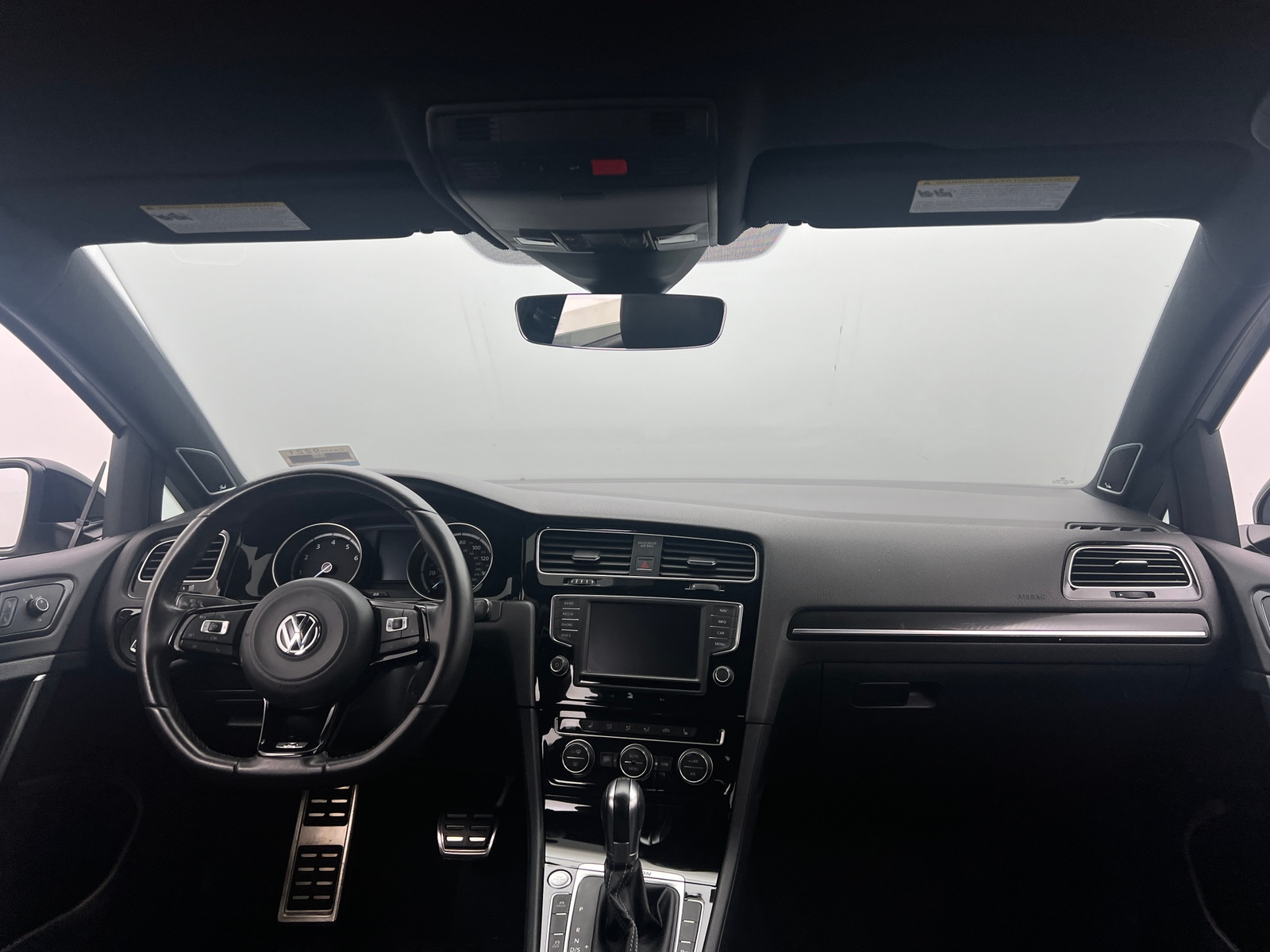 Thumbnail: 2017 Volkswagen Golf - 2