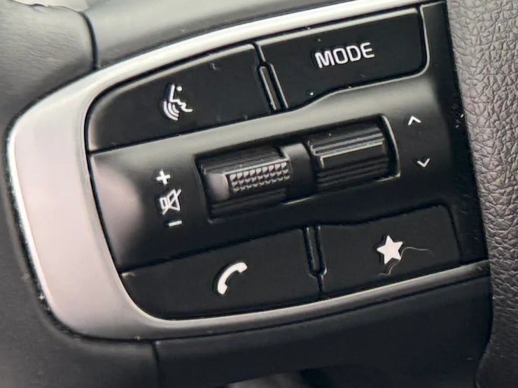 2025 Kia K5 GT-Line - Photo 15