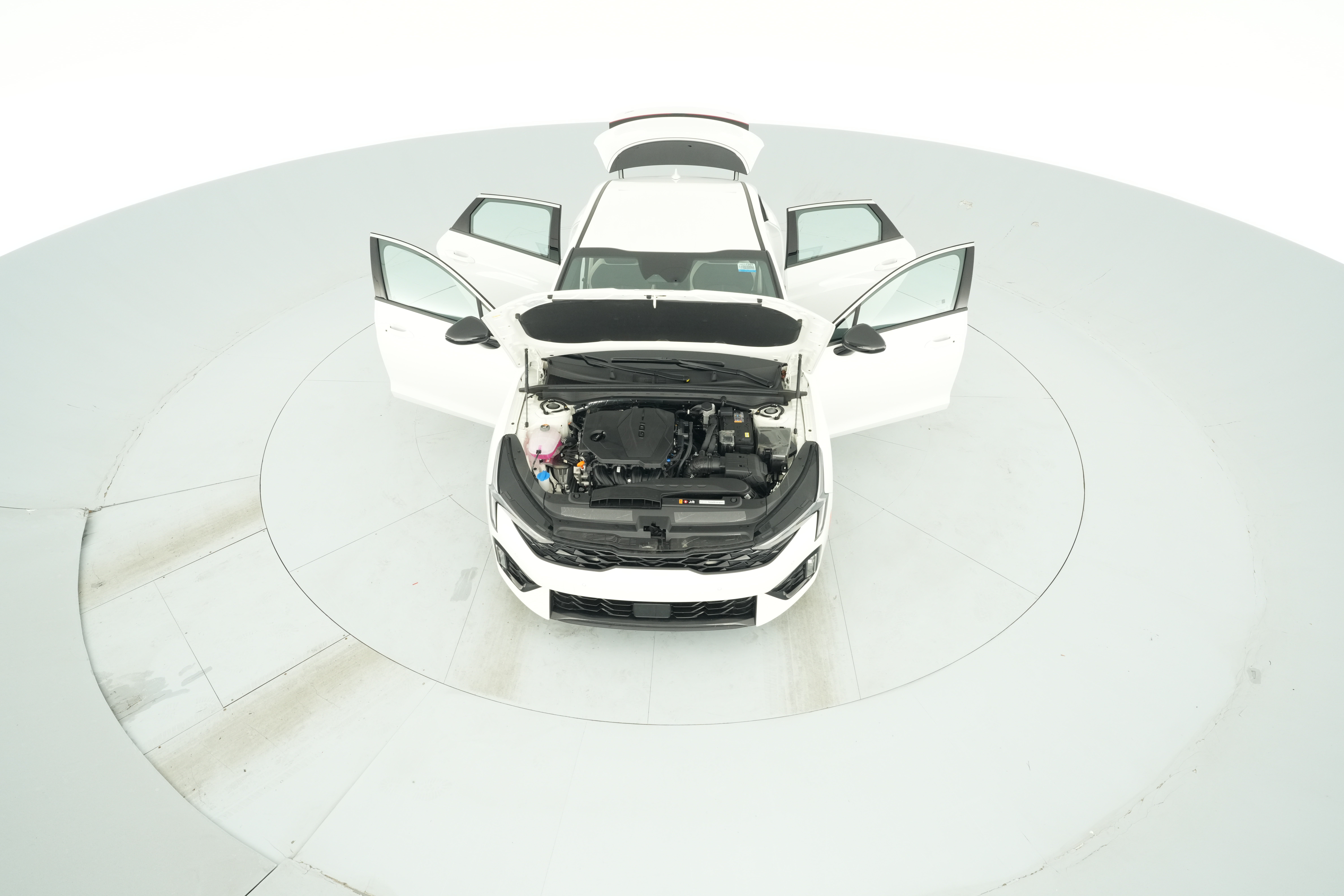 2025 Kia K5 GT-Line - Photo 39