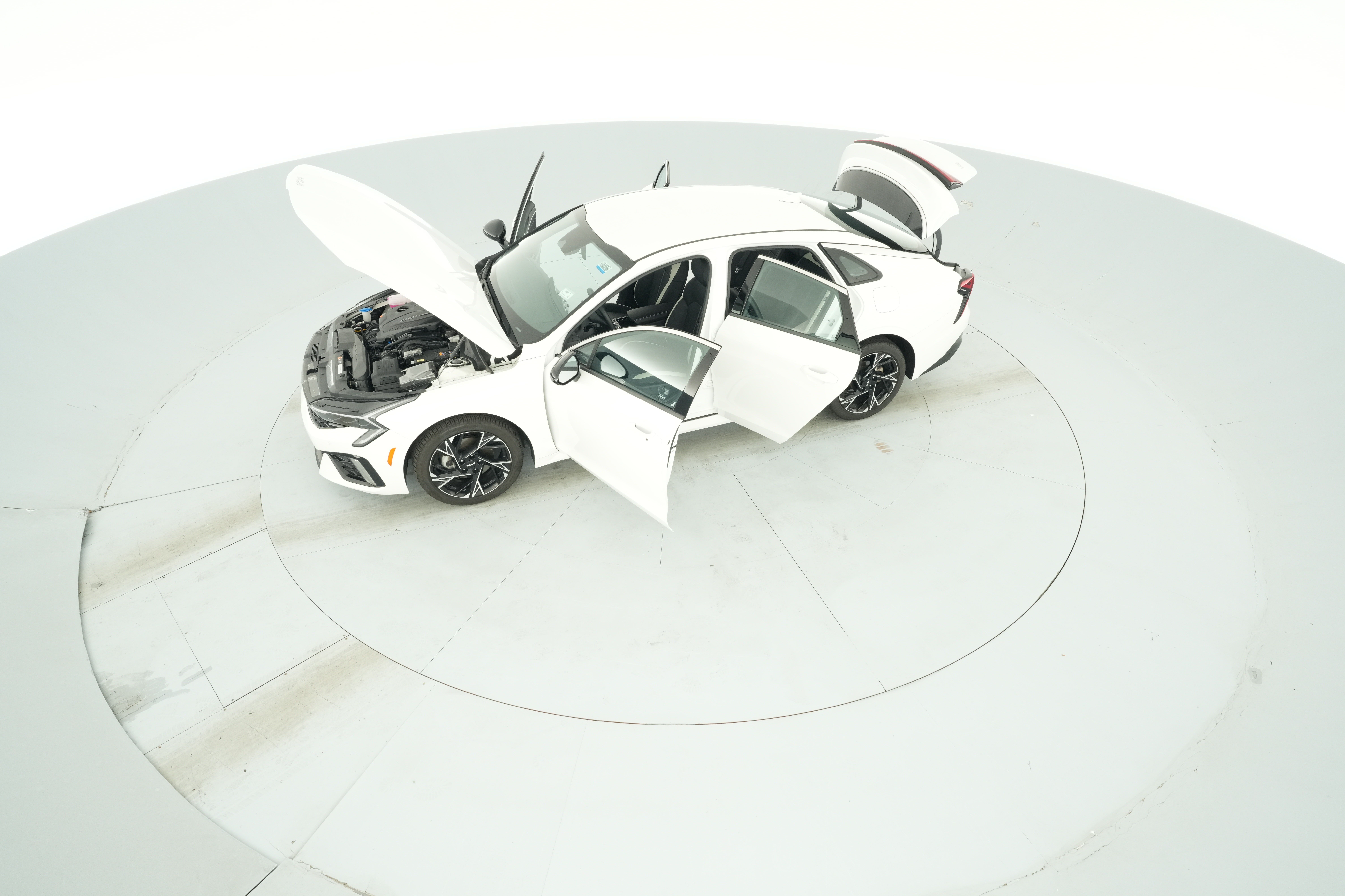 2025 Kia K5 GT-Line - Photo 42