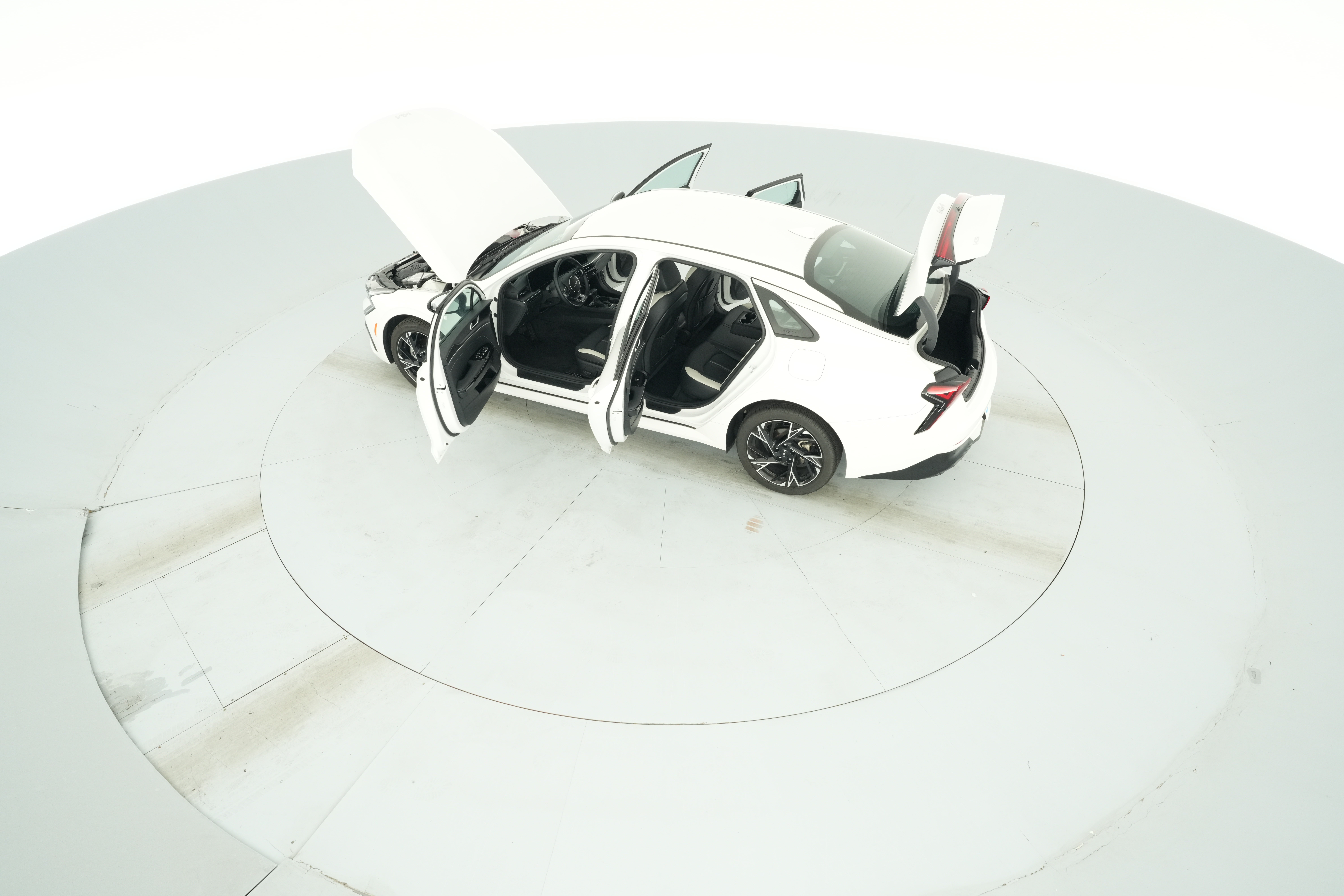 2025 Kia K5 GT-Line - Photo 44