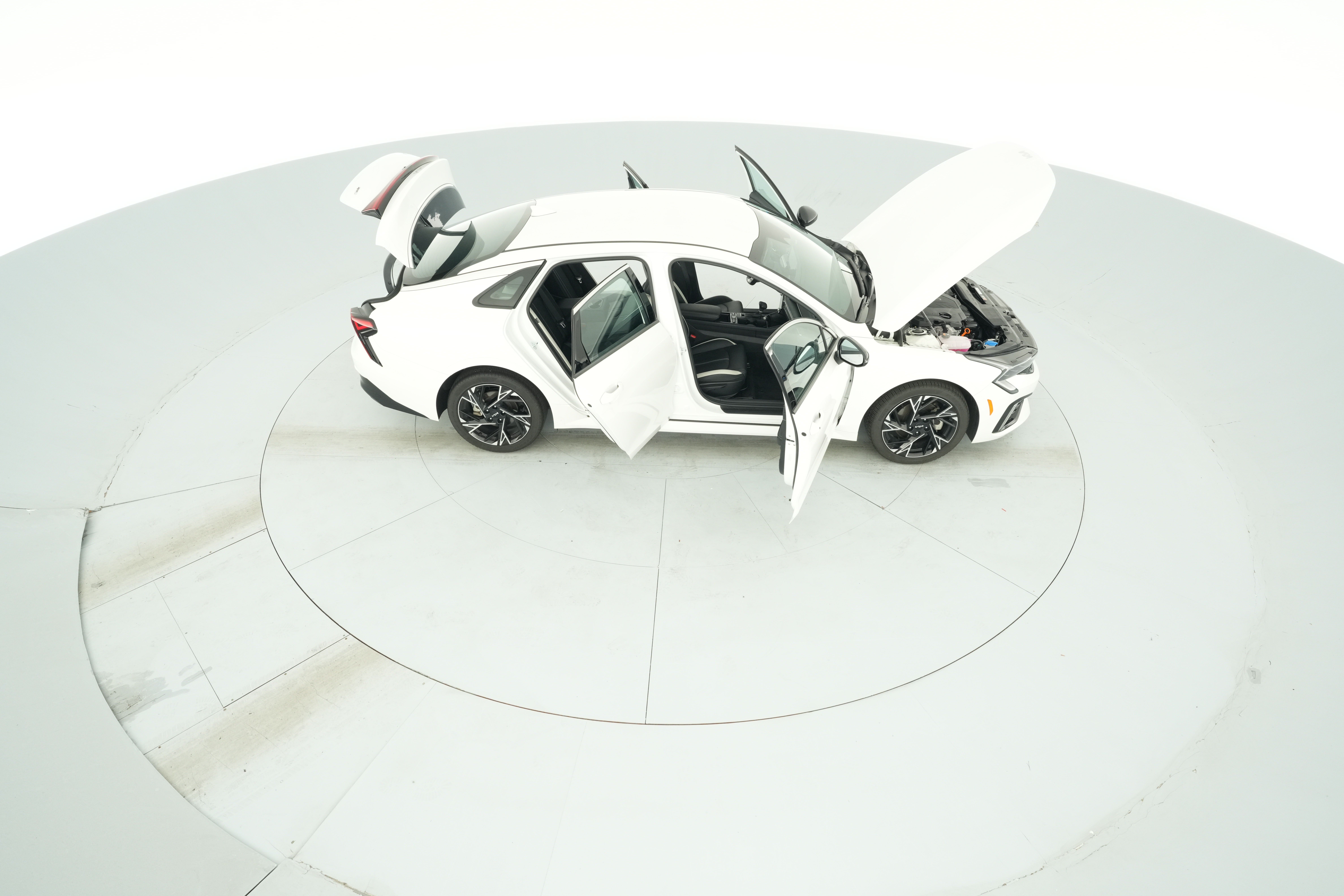 2025 Kia K5 GT-Line - Photo 51