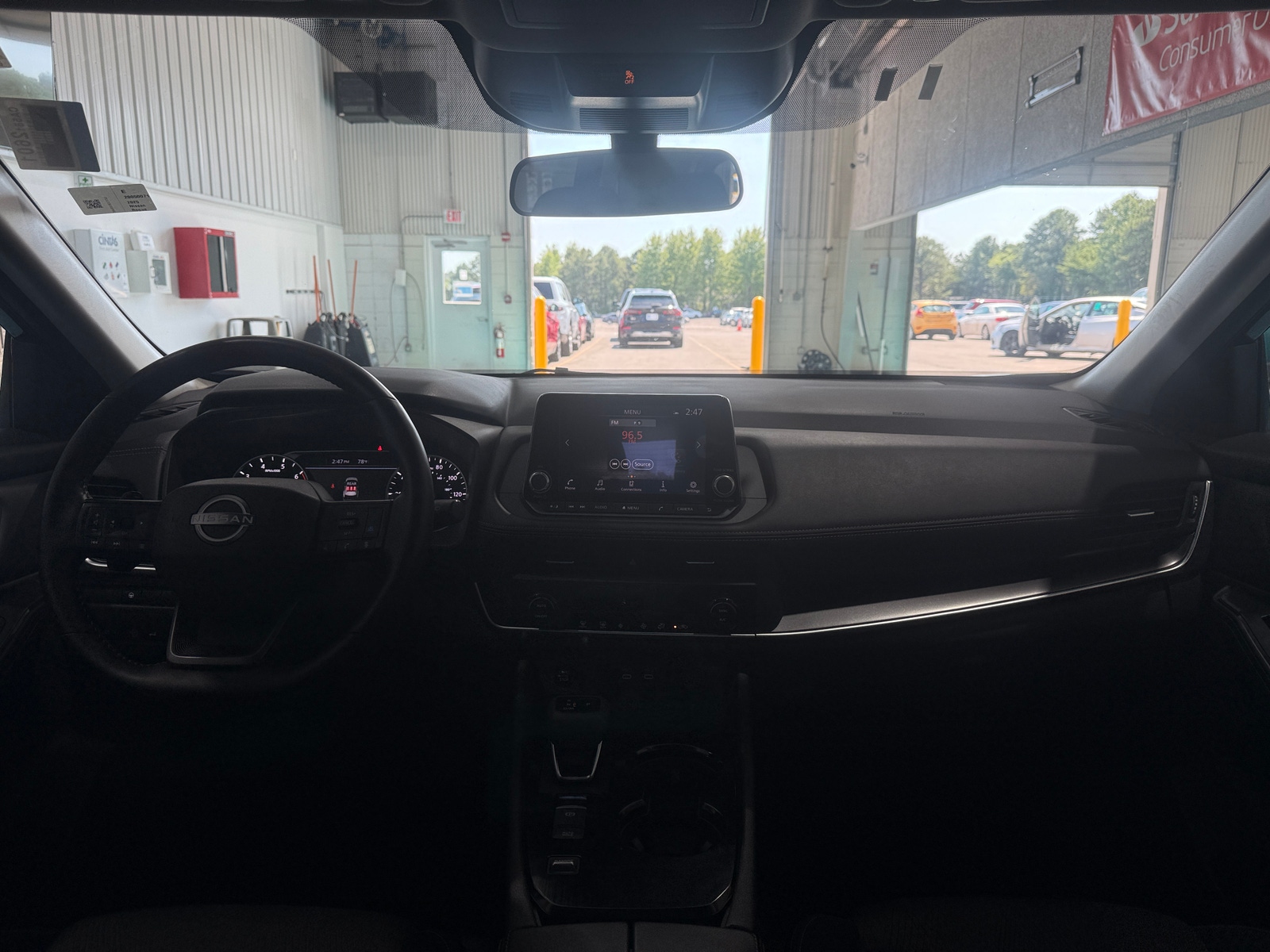 Thumbnail: 2025 Nissan Rogue - 3