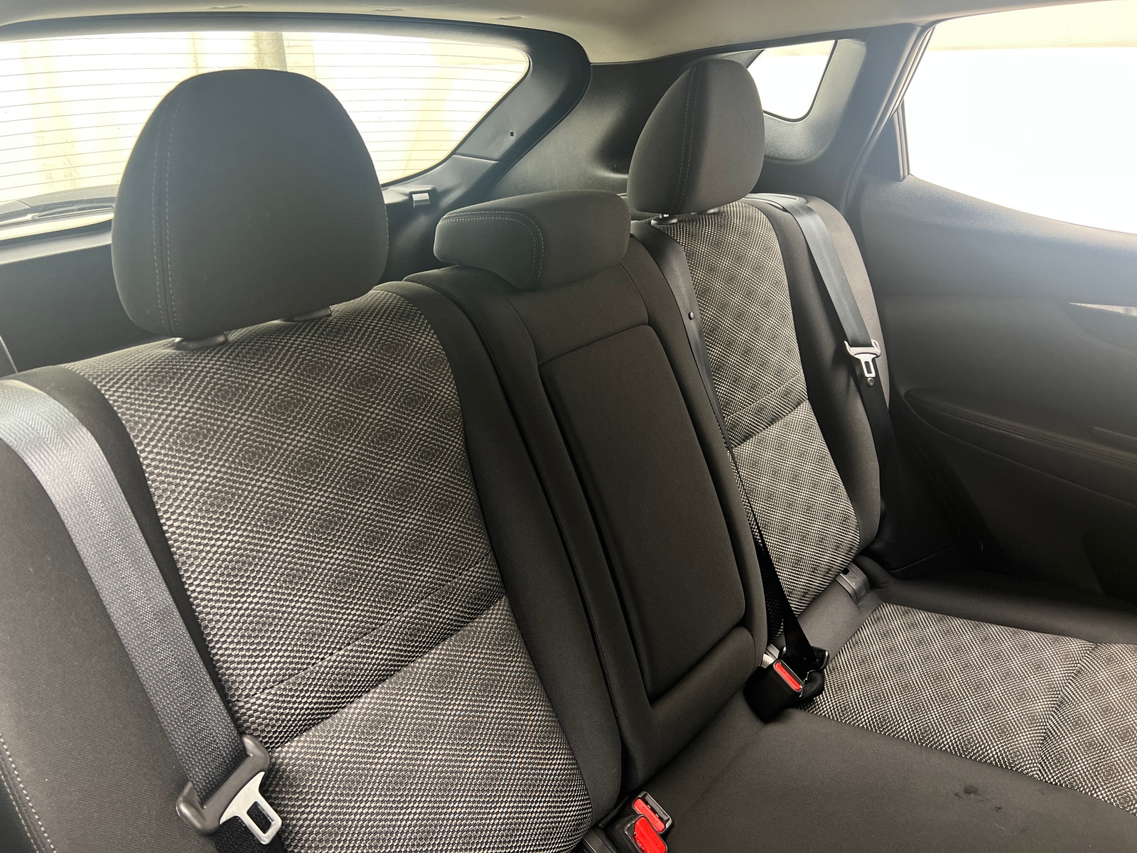 Thumbnail: 2019 Nissan Rogue Sport - 6