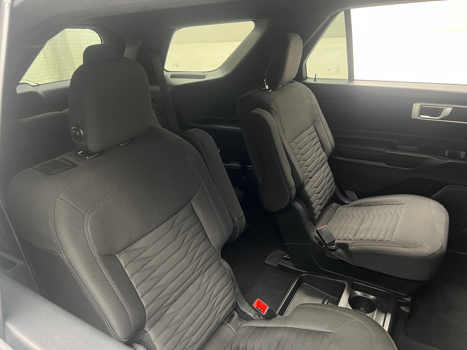 Thumbnail: 2020 Ford Explorer - 6