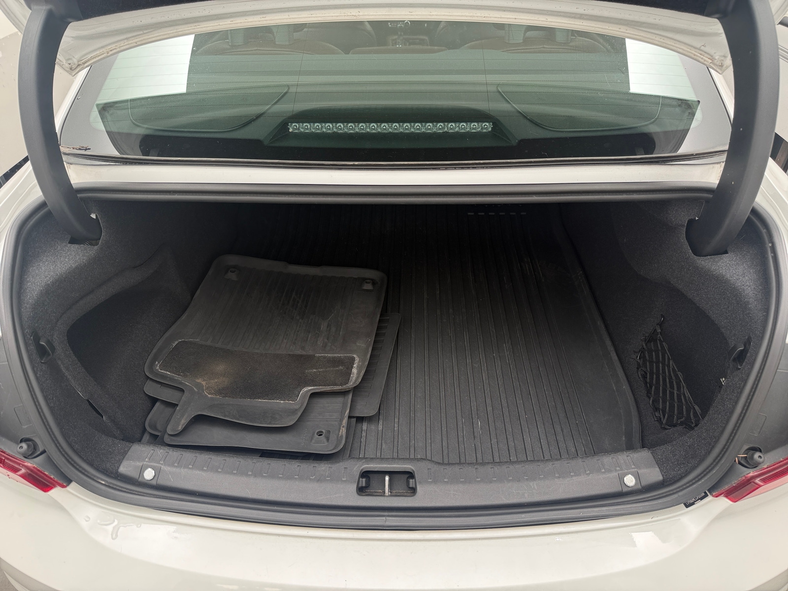 Thumbnail: 2018 Volvo S90 - 6