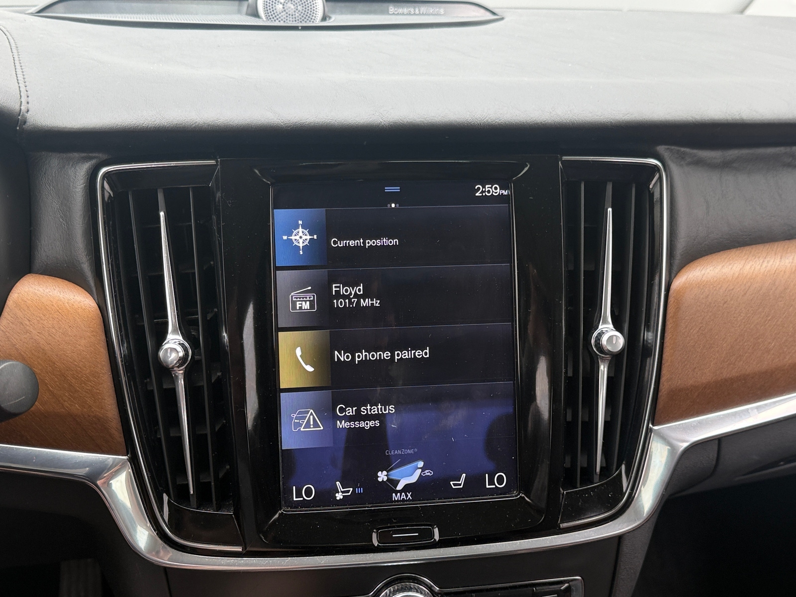 Thumbnail: 2018 Volvo S90 - 3