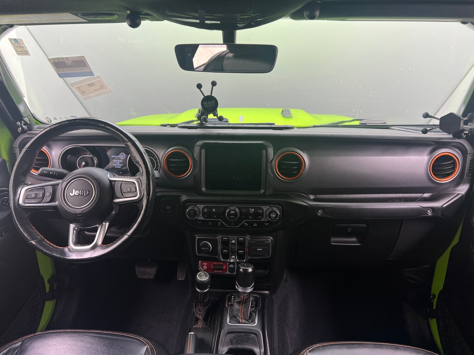 Thumbnail: 2021 Jeep Gladiator - 3
