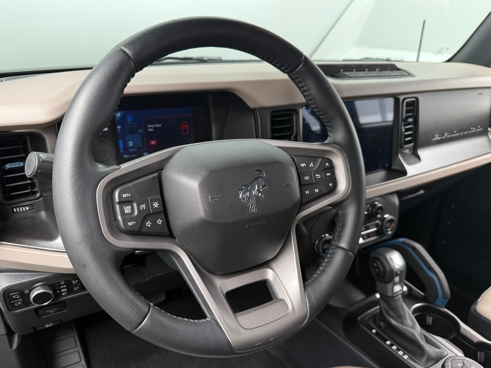 Thumbnail: 2023 Ford Bronco - 4